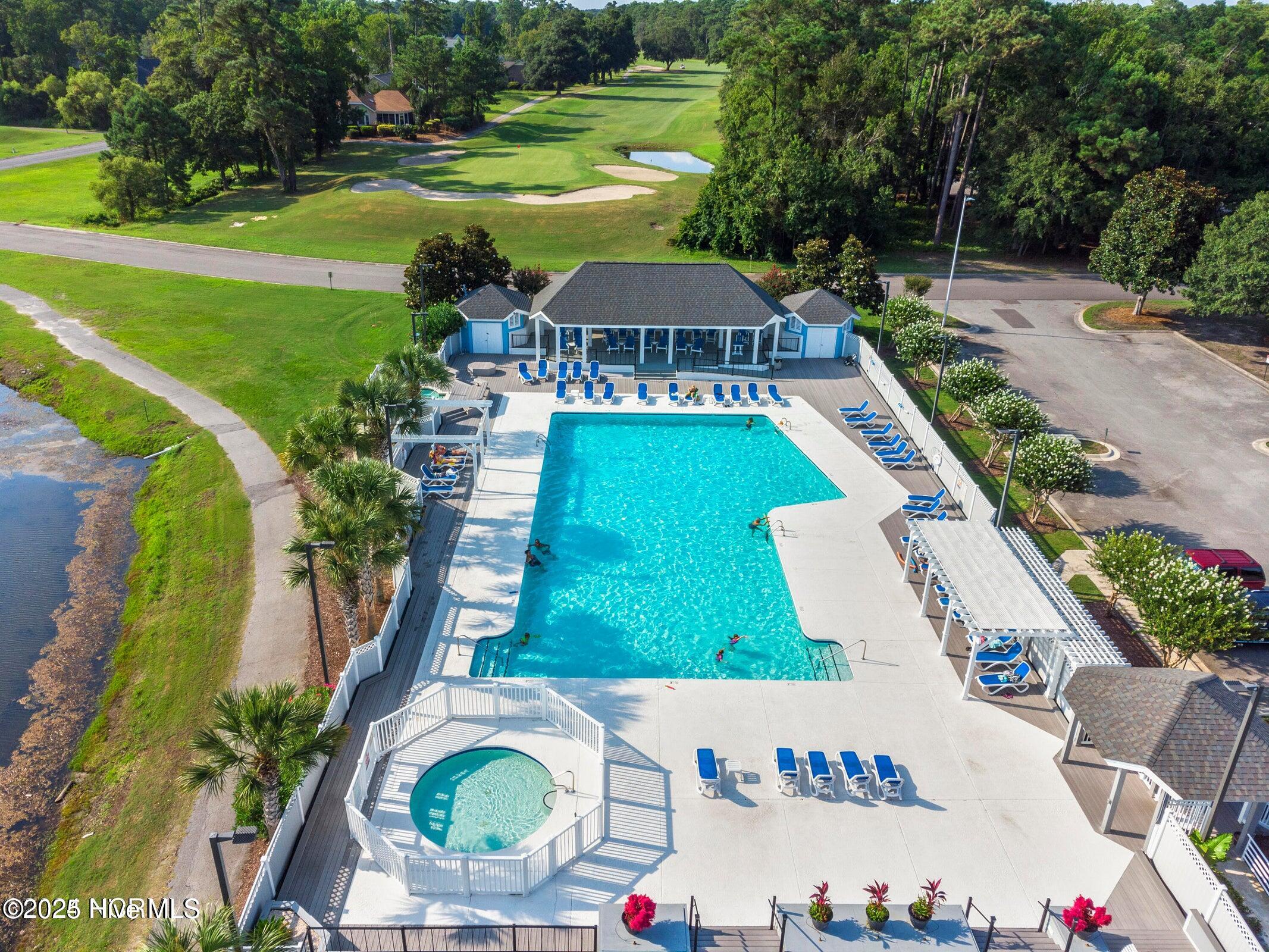 2054 Greenside Manor Drive SW
