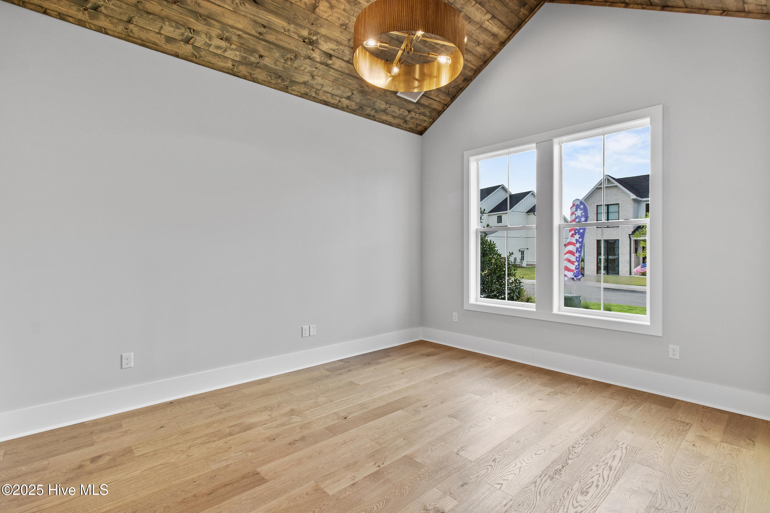 8257 Winding Creek Circle