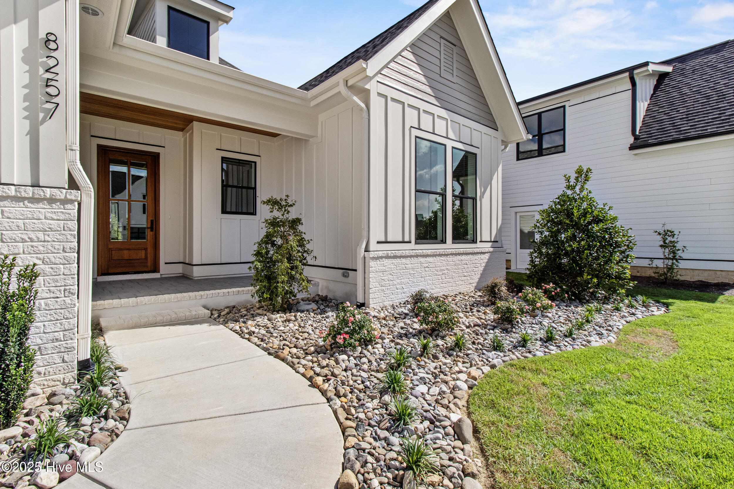 8257 Winding Creek Circle