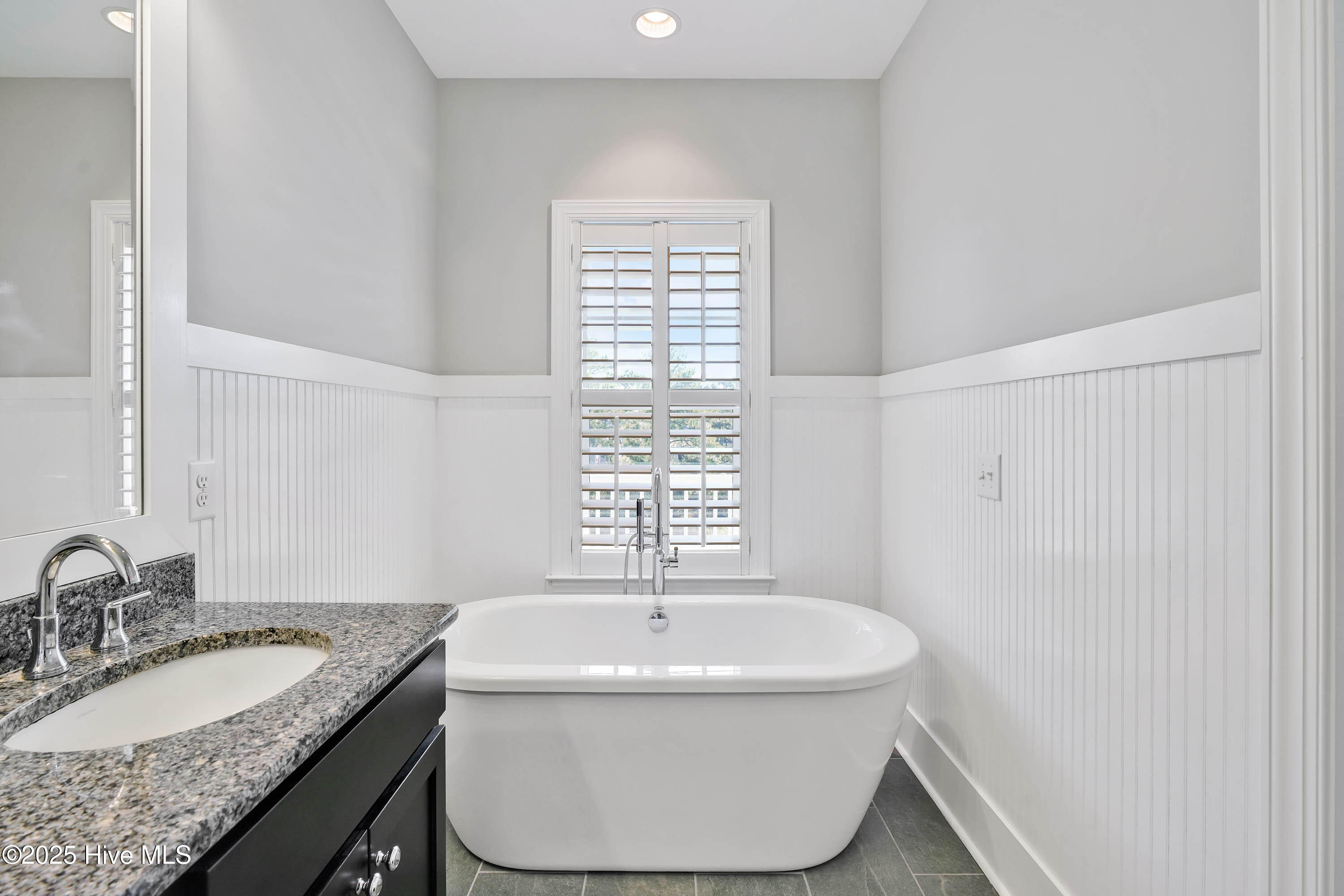 1224 Croaker Lane