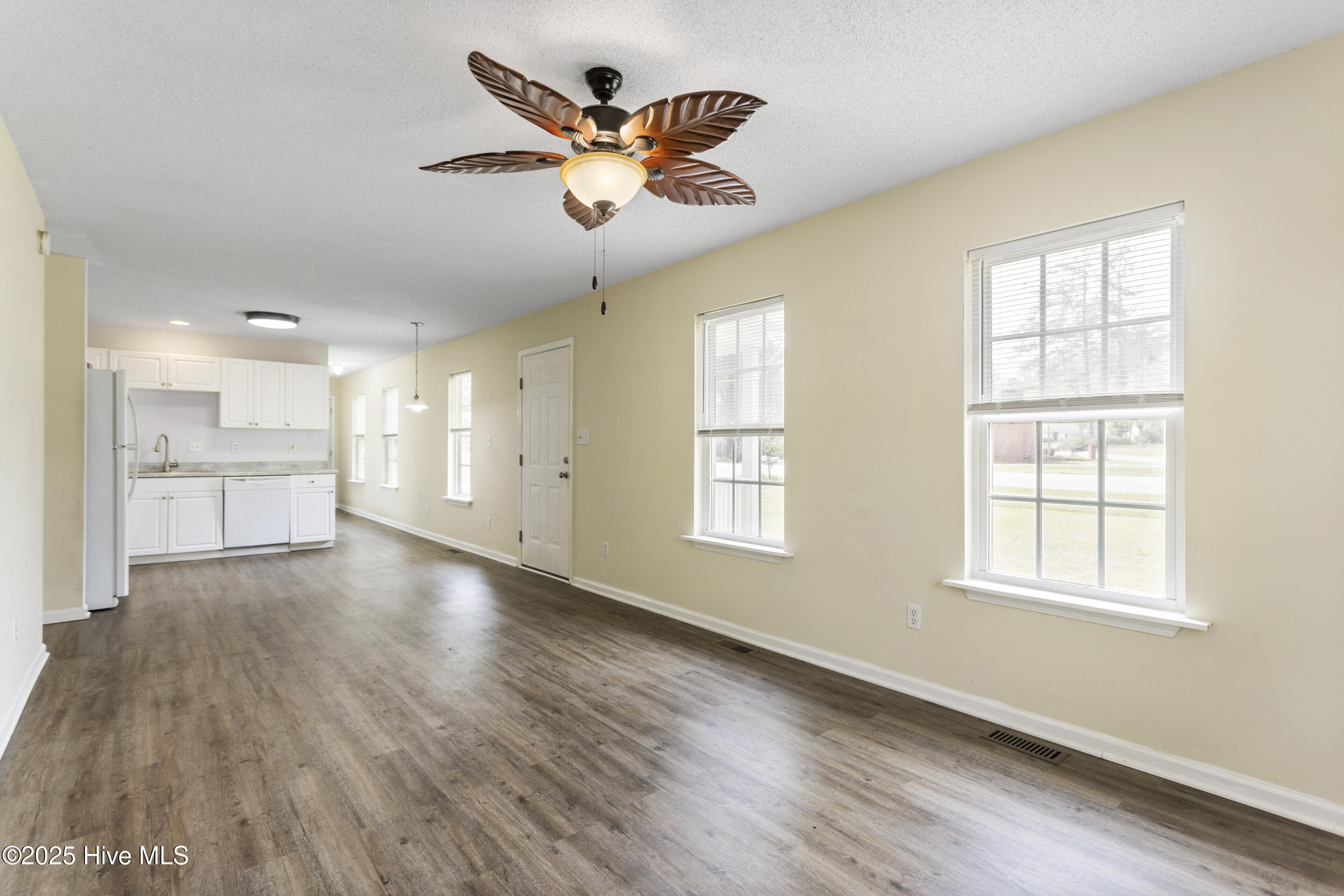 220 Tram Road