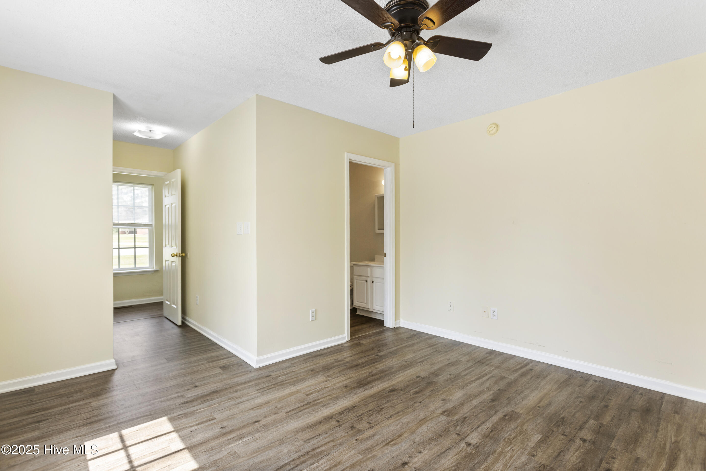 220 Tram Road