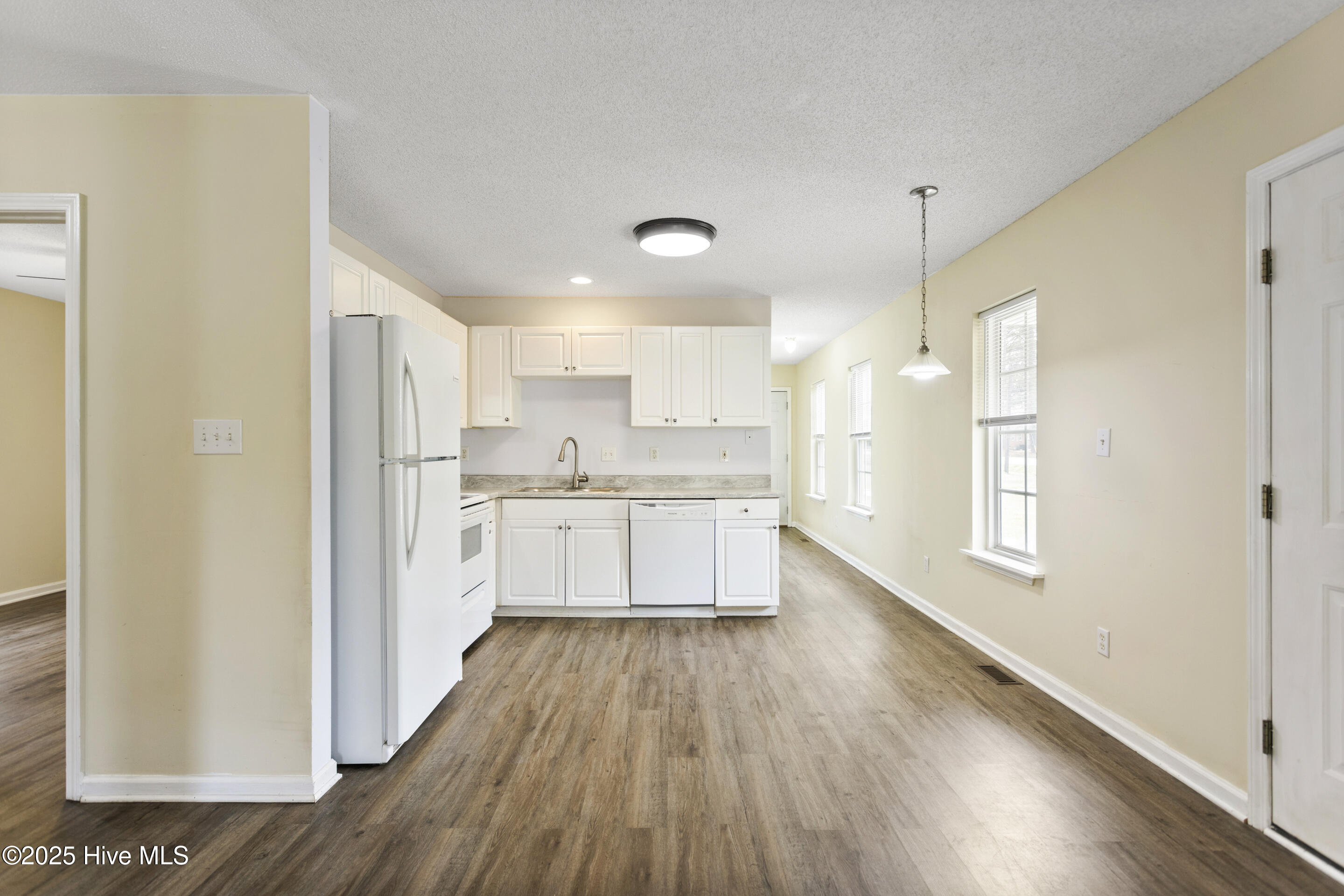 220 Tram Road