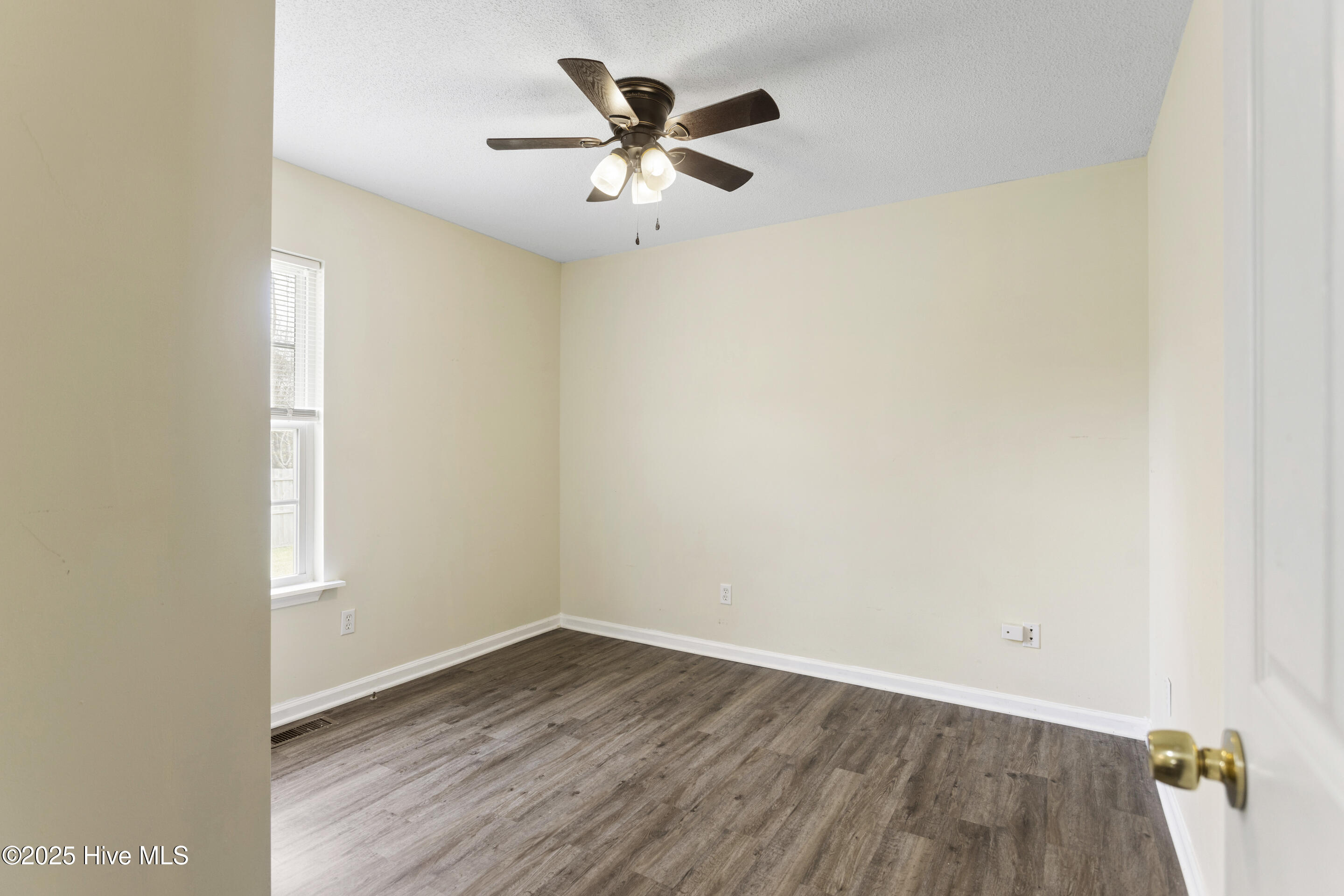 220 Tram Road