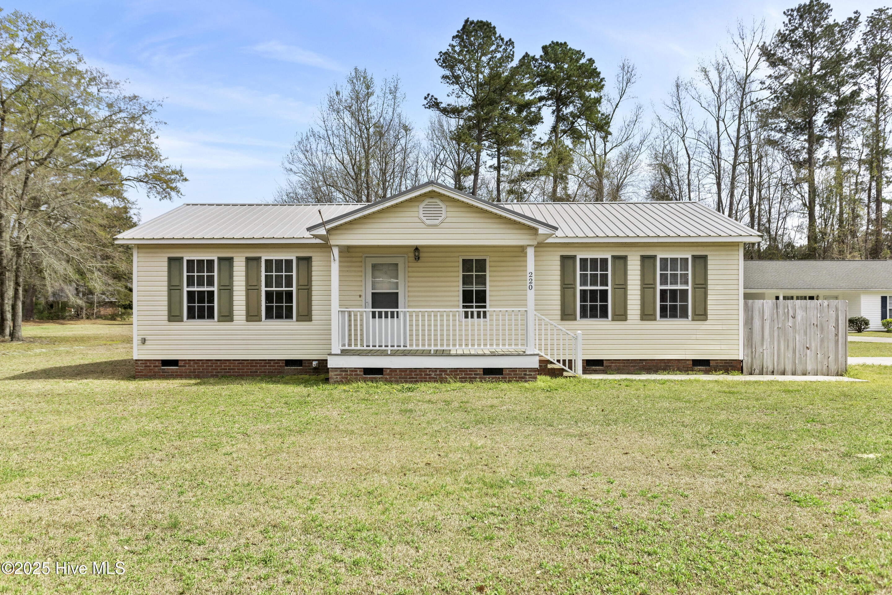 220 Tram Road