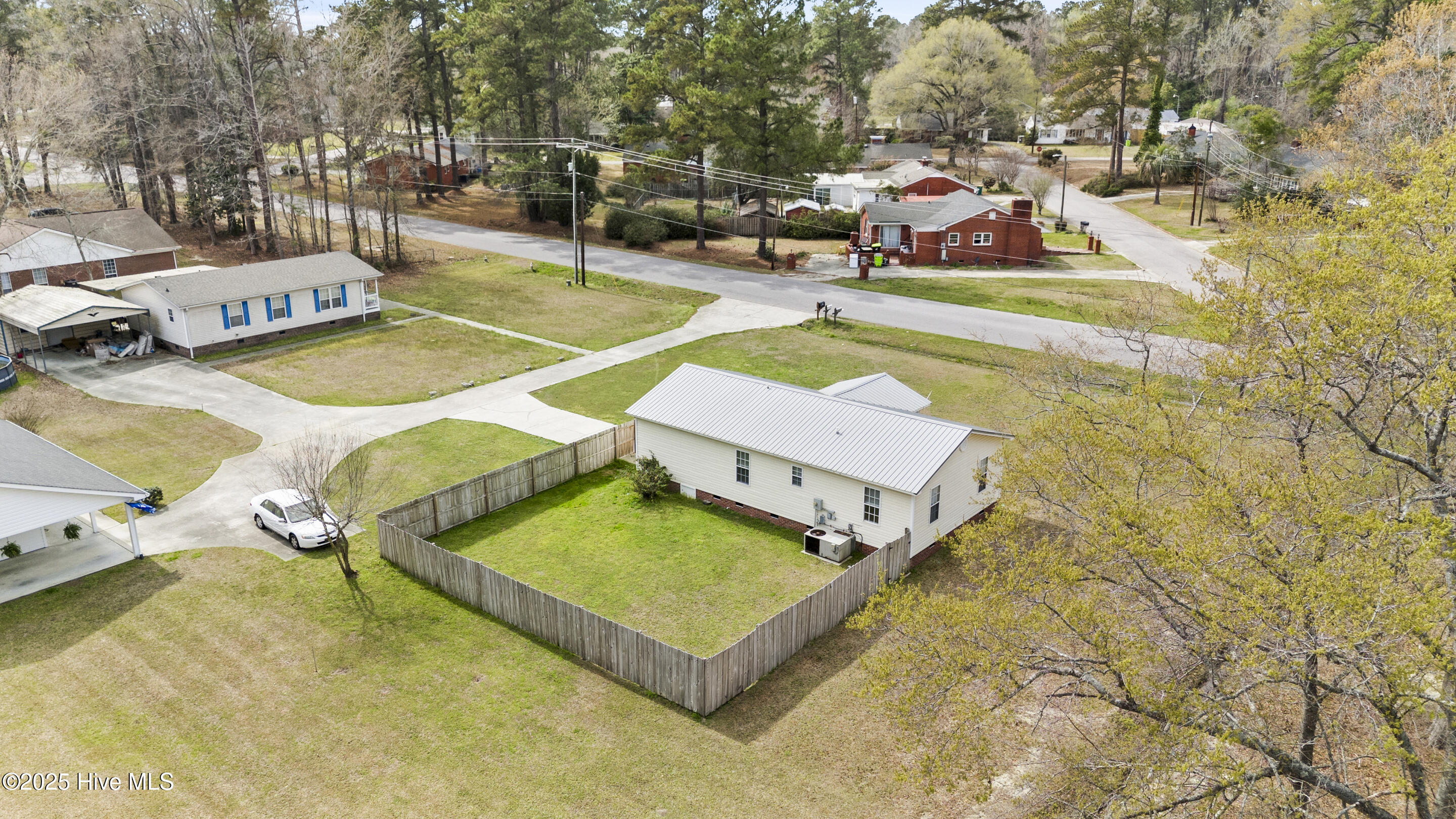220 Tram Road