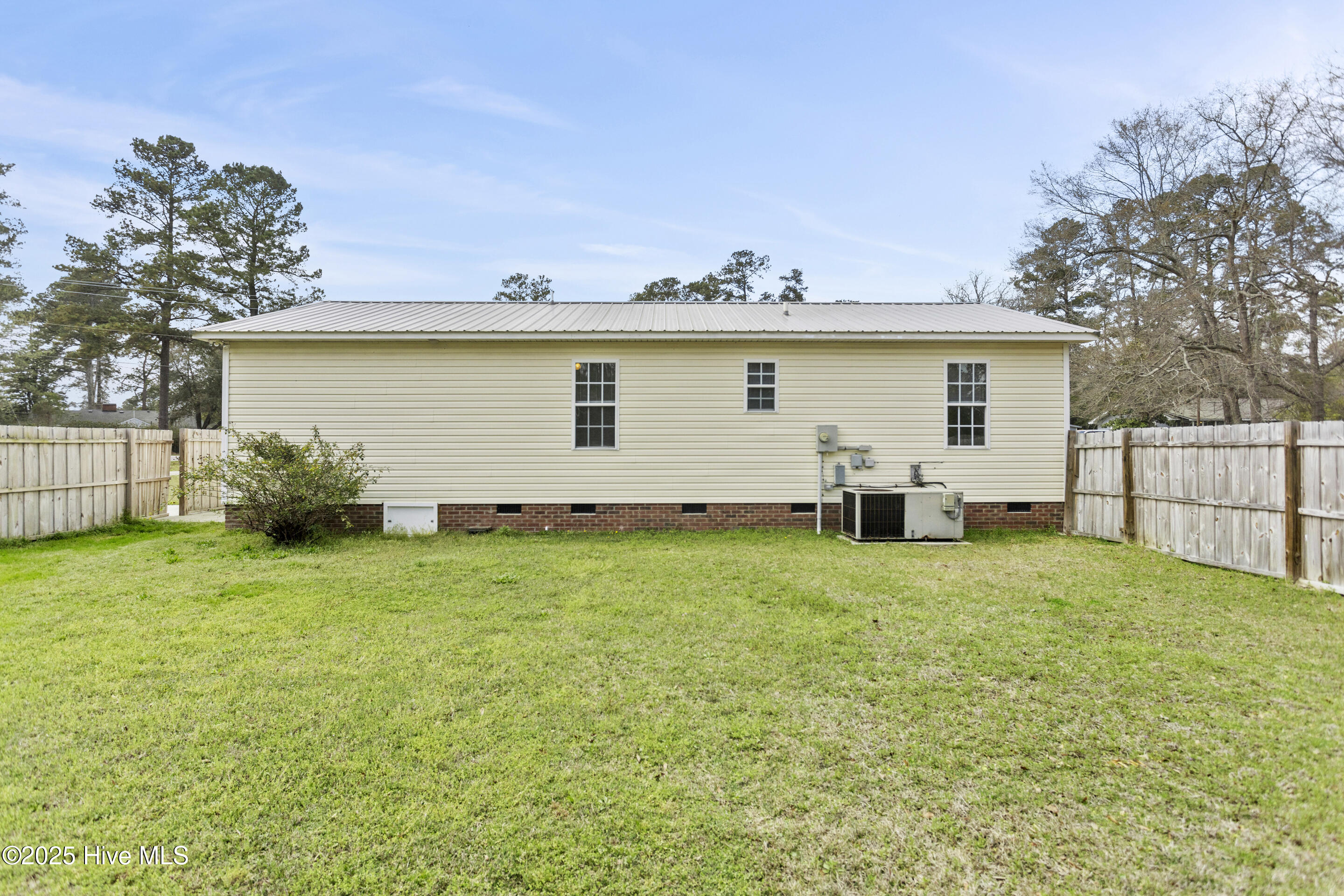 220 Tram Road