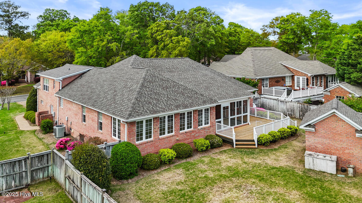 704 Sea Castle Court