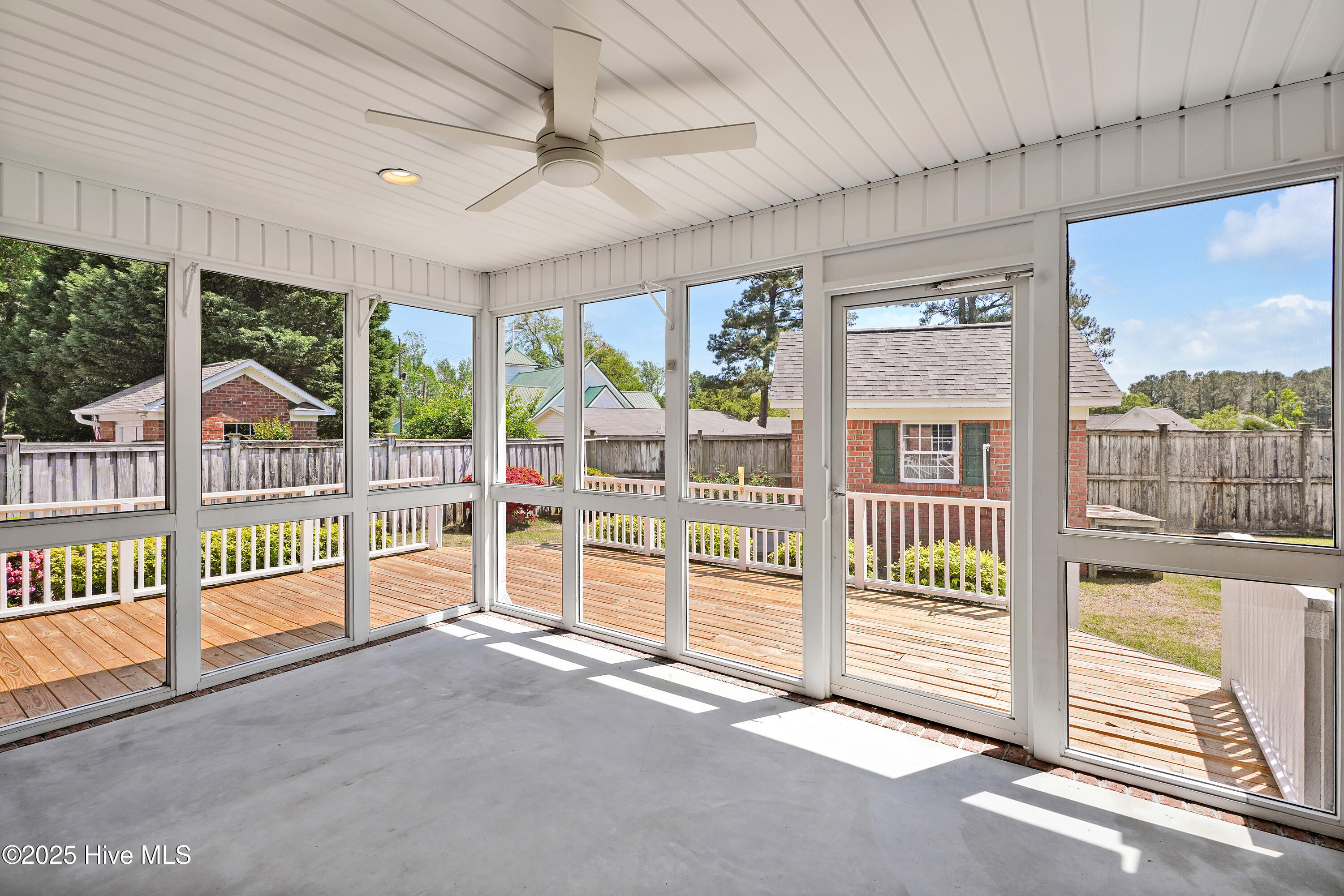 704 Sea Castle Court