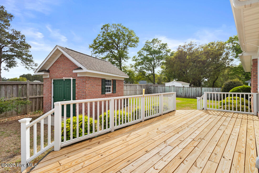 704 Sea Castle Court