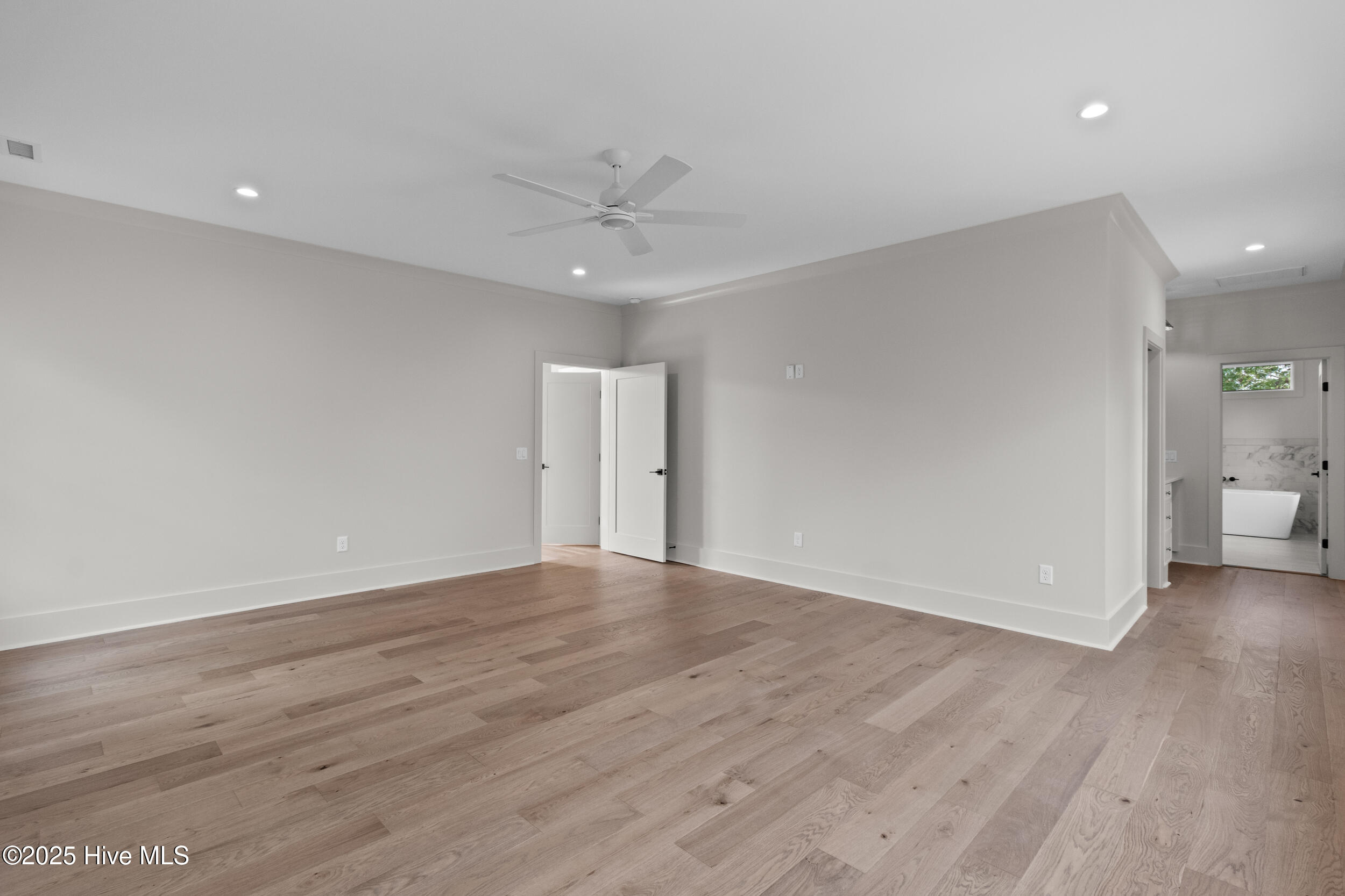 1515 Riverview Terrace