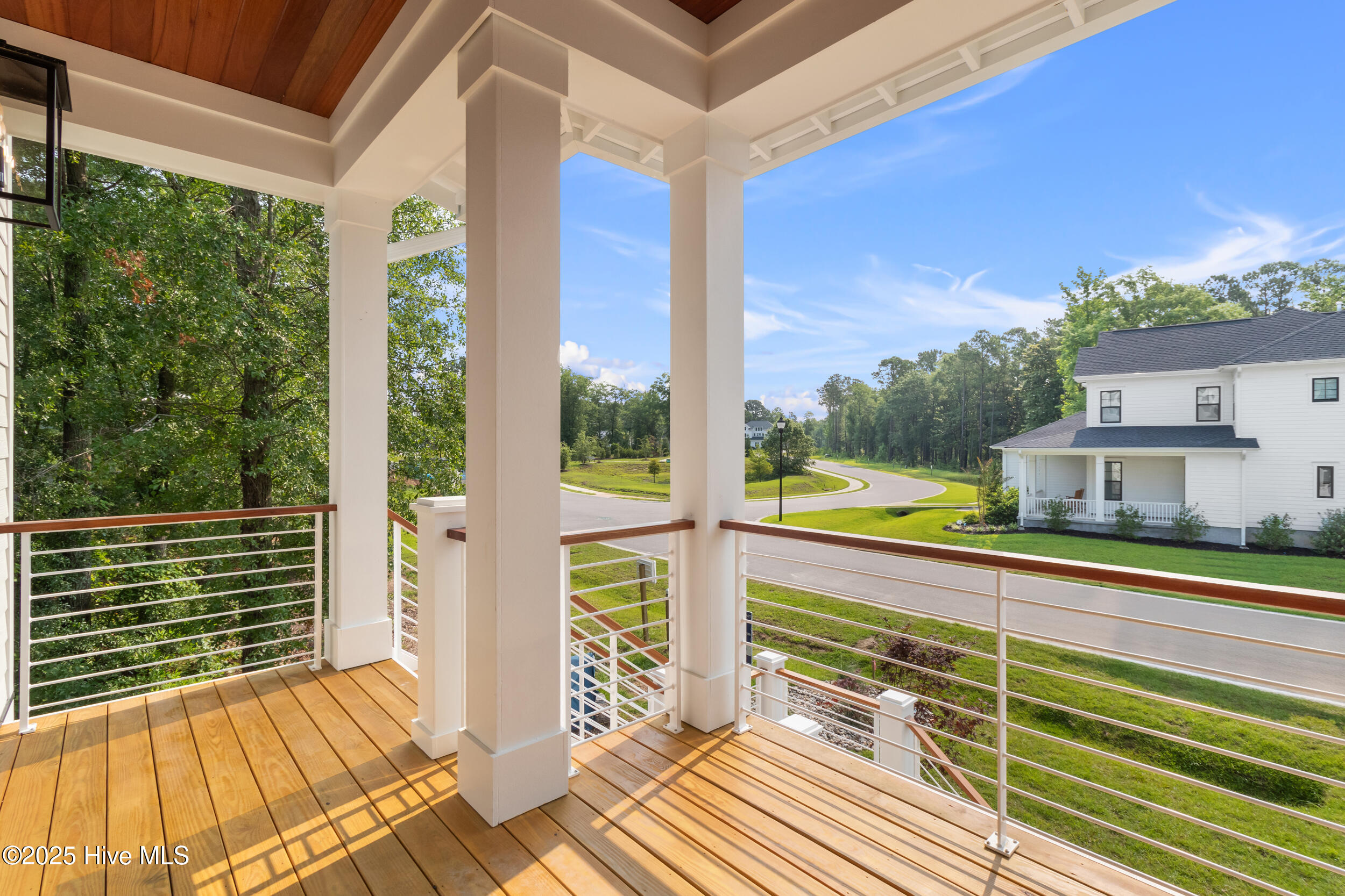 1515 Riverview Terrace