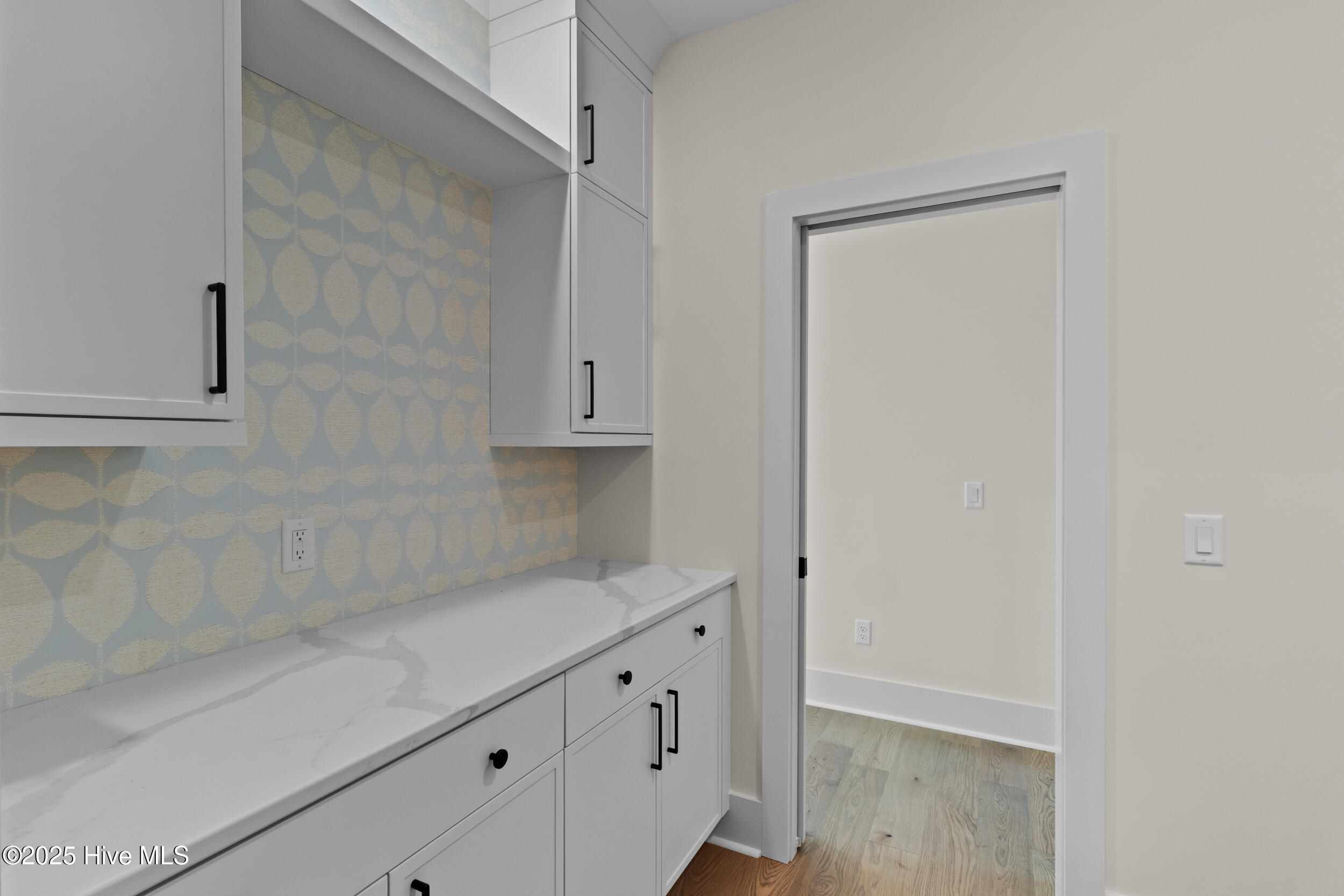 1515 Riverview Terrace