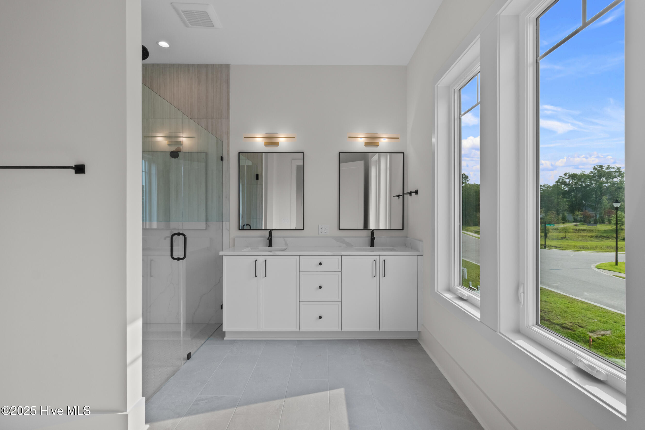 1515 Riverview Terrace