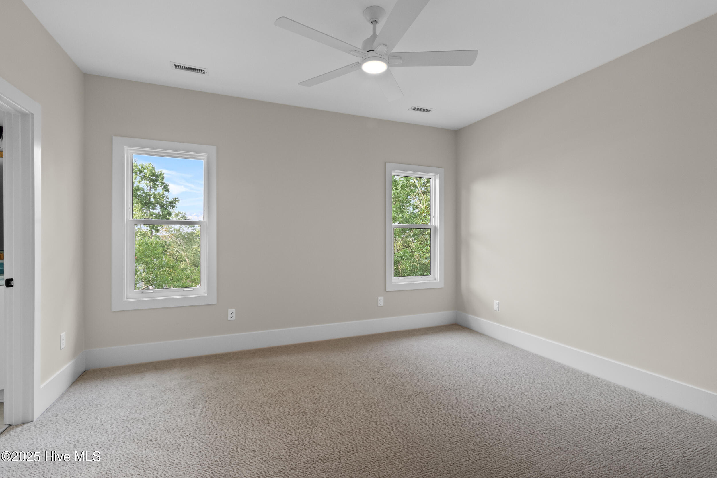 1515 Riverview Terrace