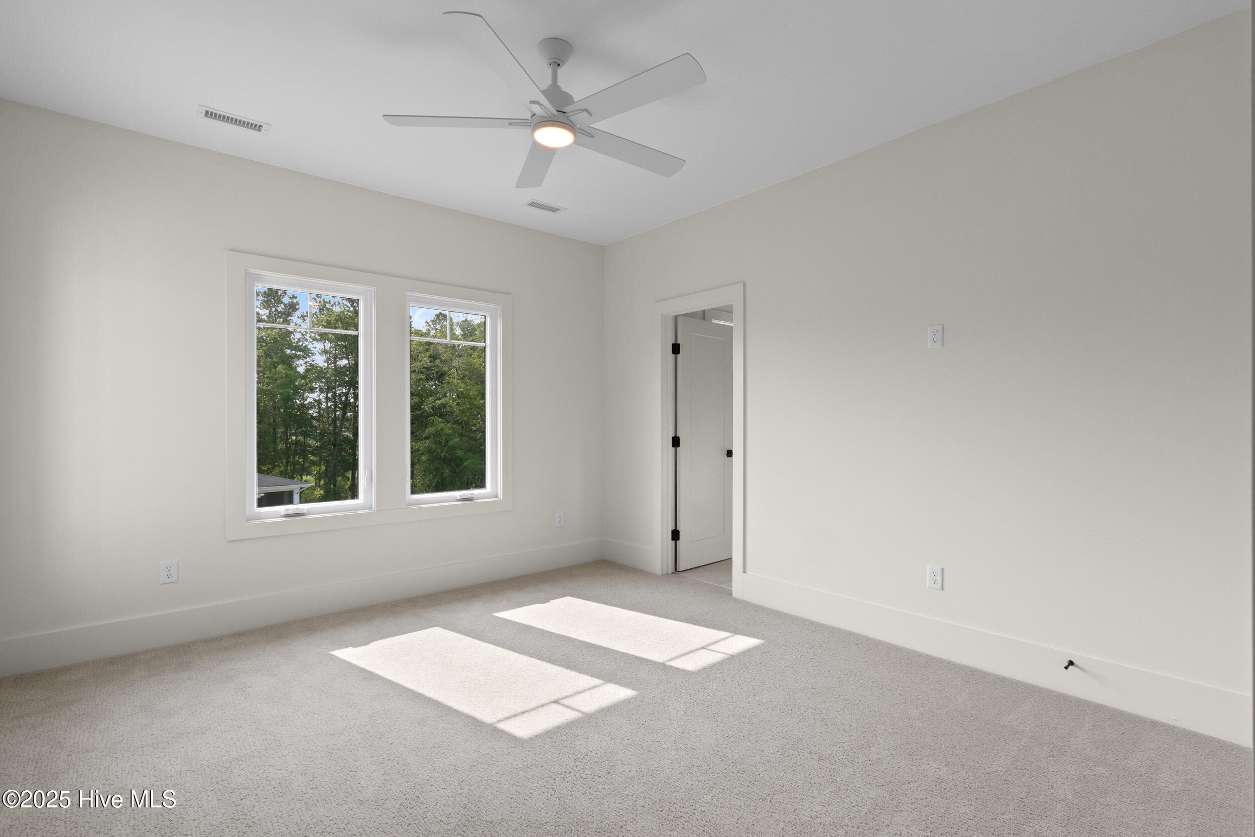 1515 Riverview Terrace