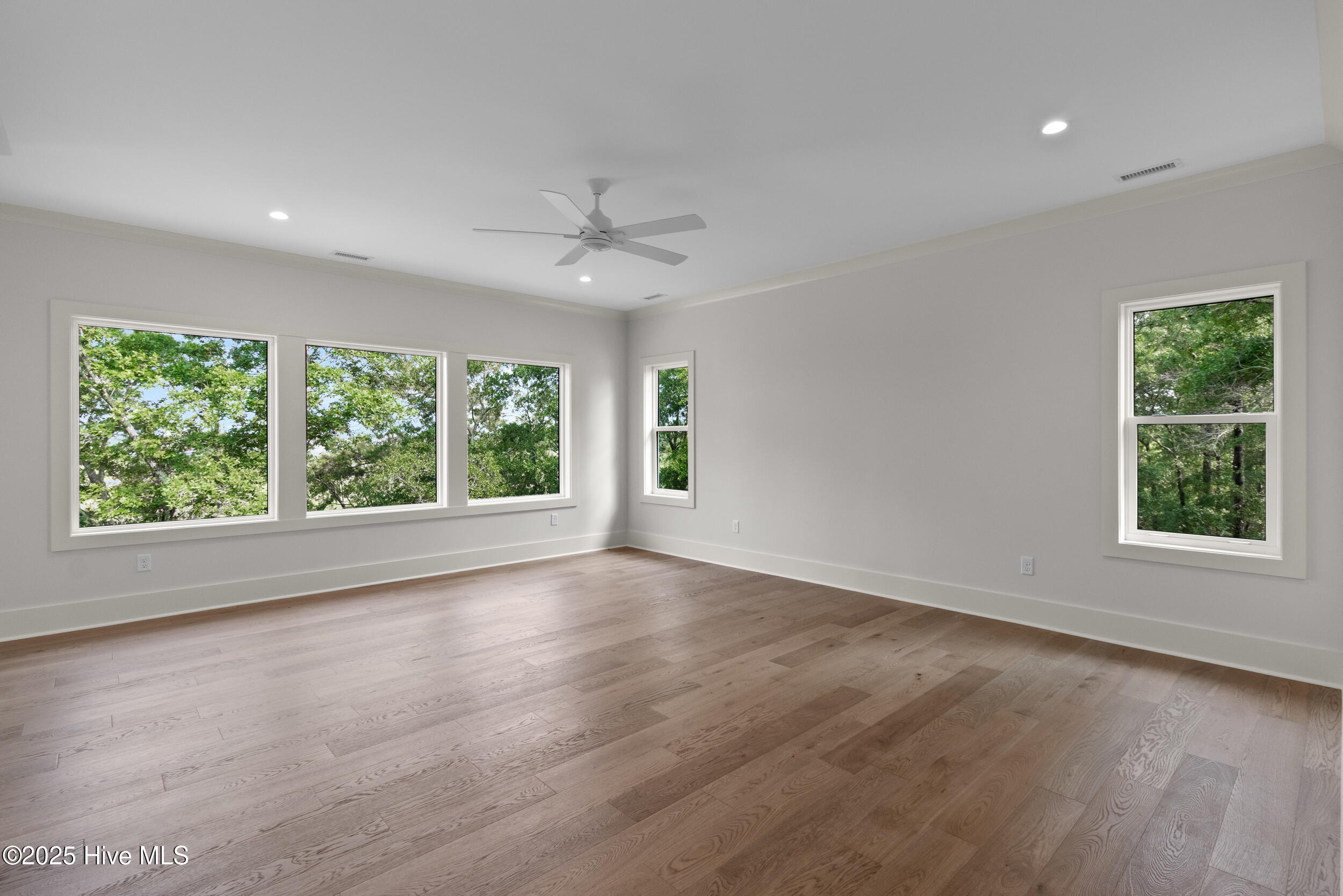 1515 Riverview Terrace