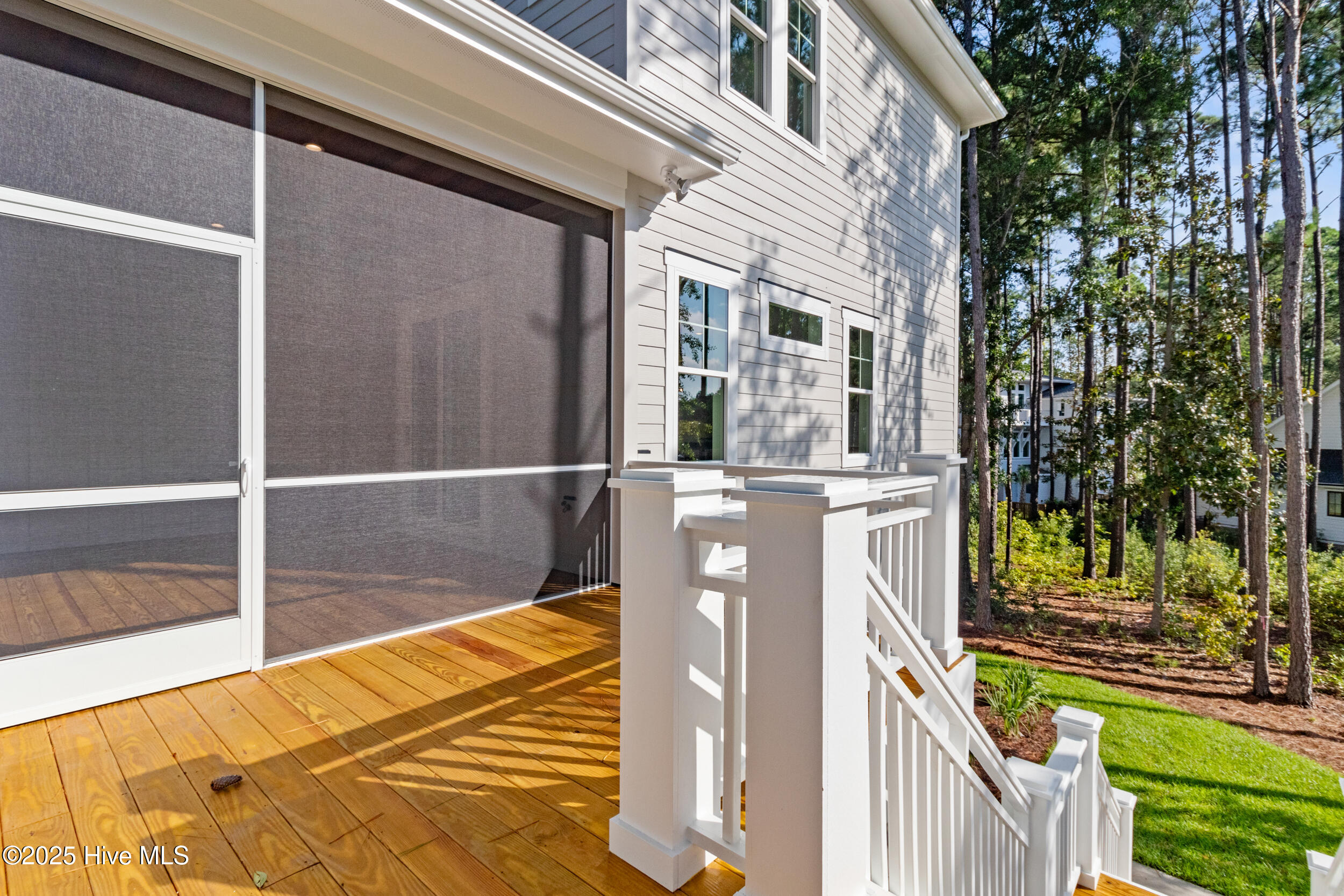 1608 Riverview Terrace