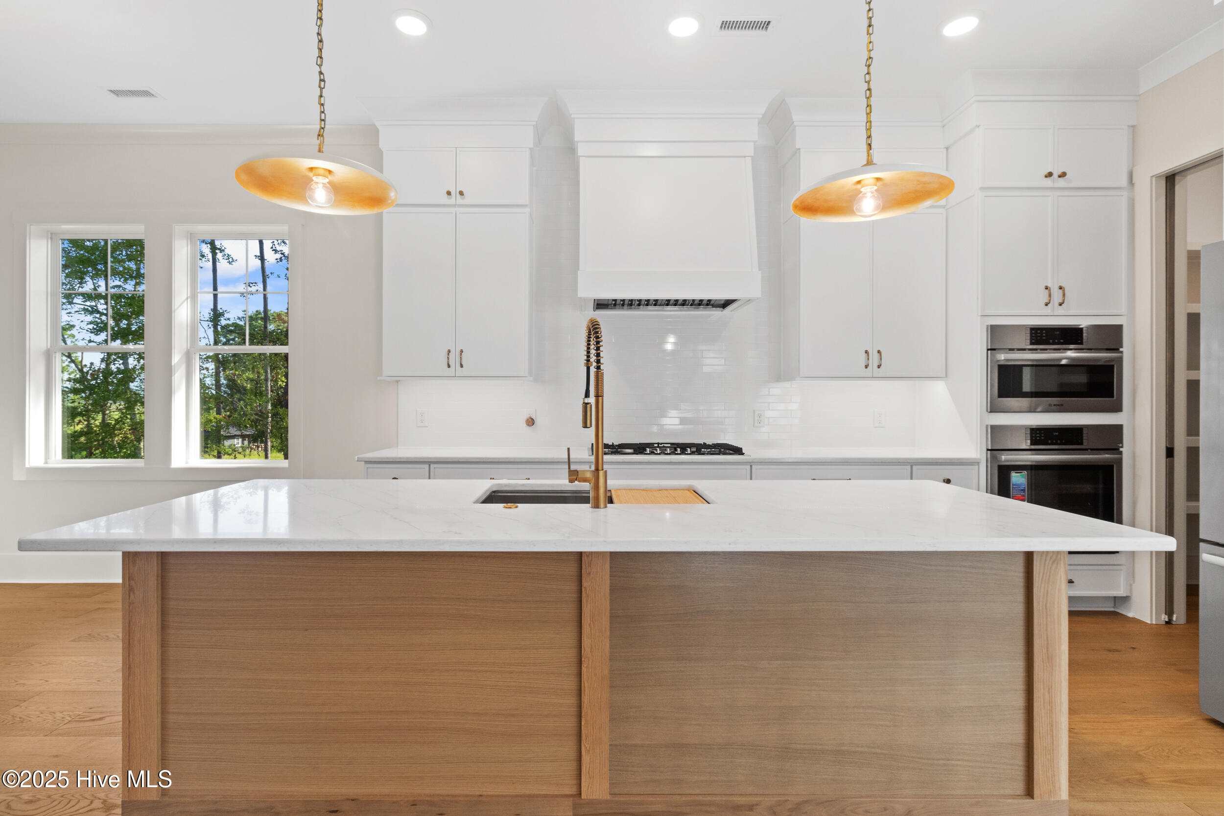 1608 Riverview Terrace