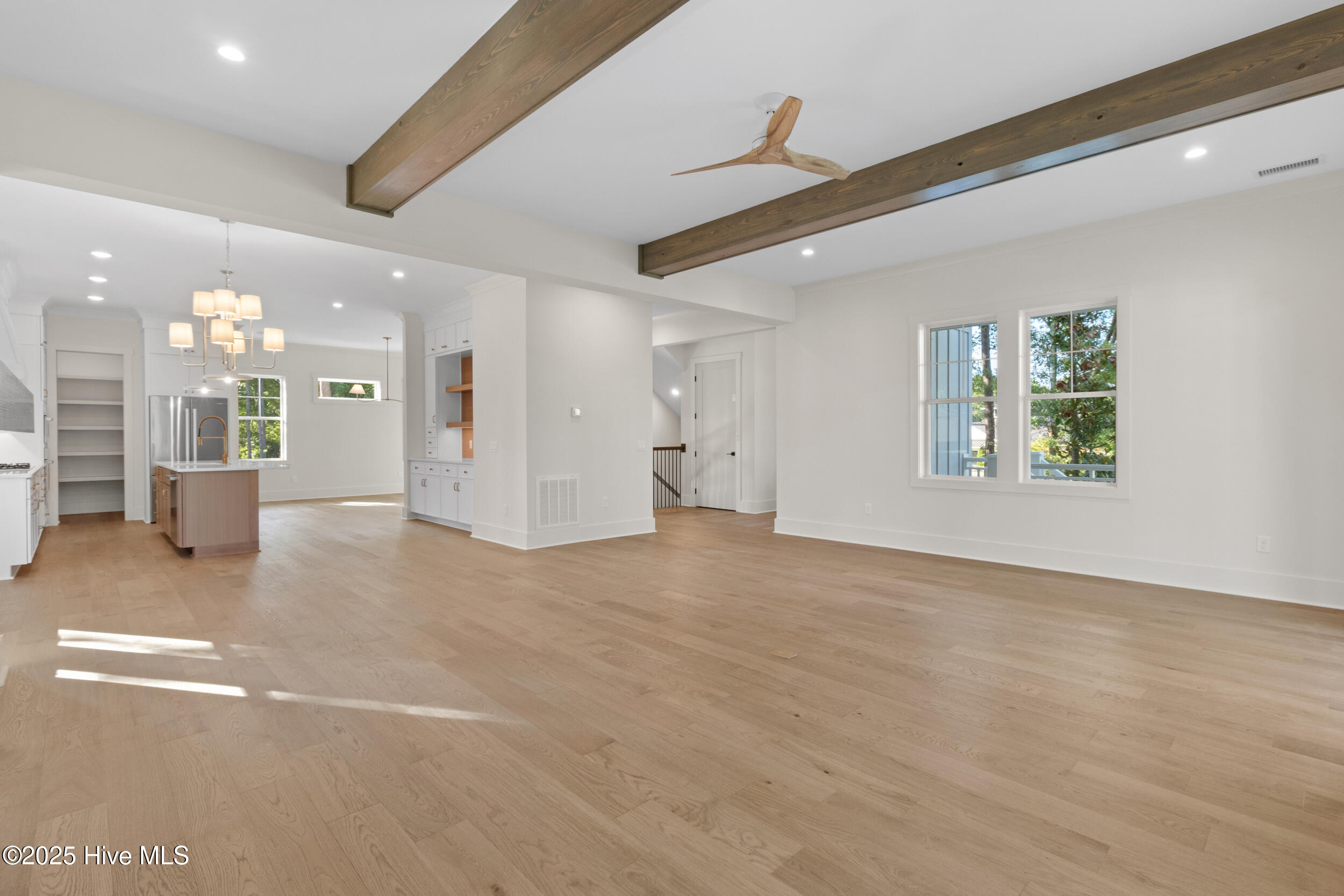 1608 Riverview Terrace