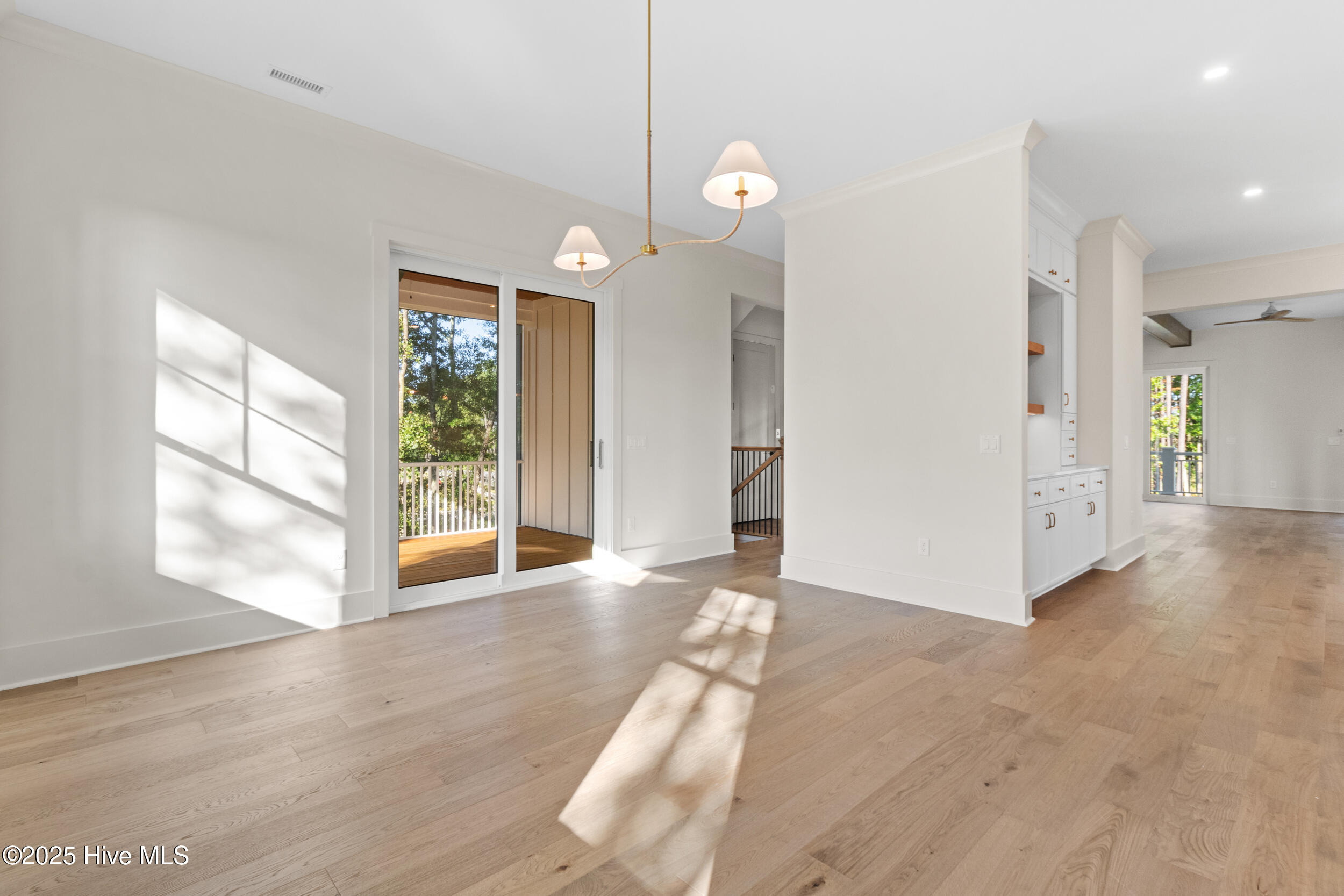 1608 Riverview Terrace