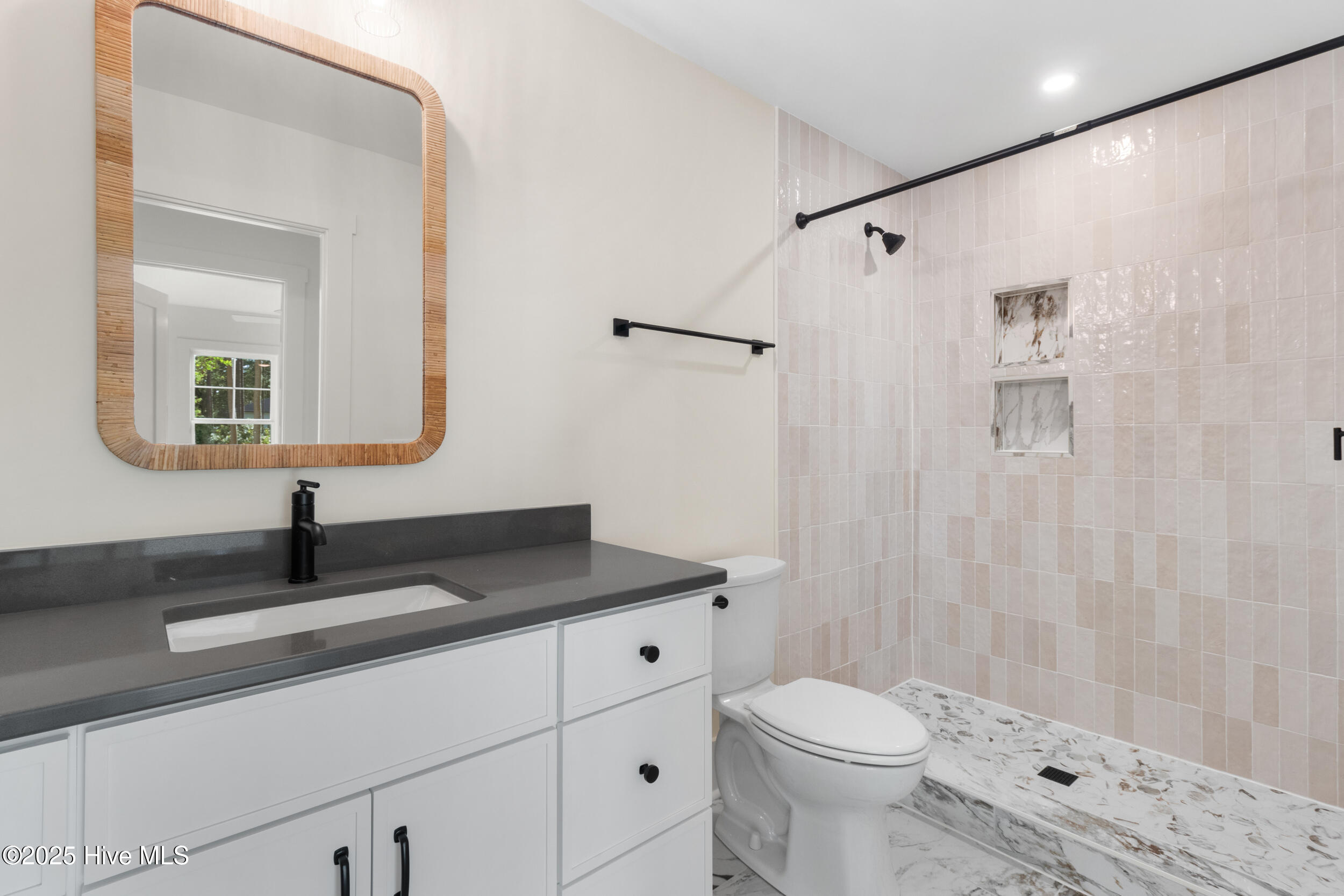 1608 Riverview Terrace