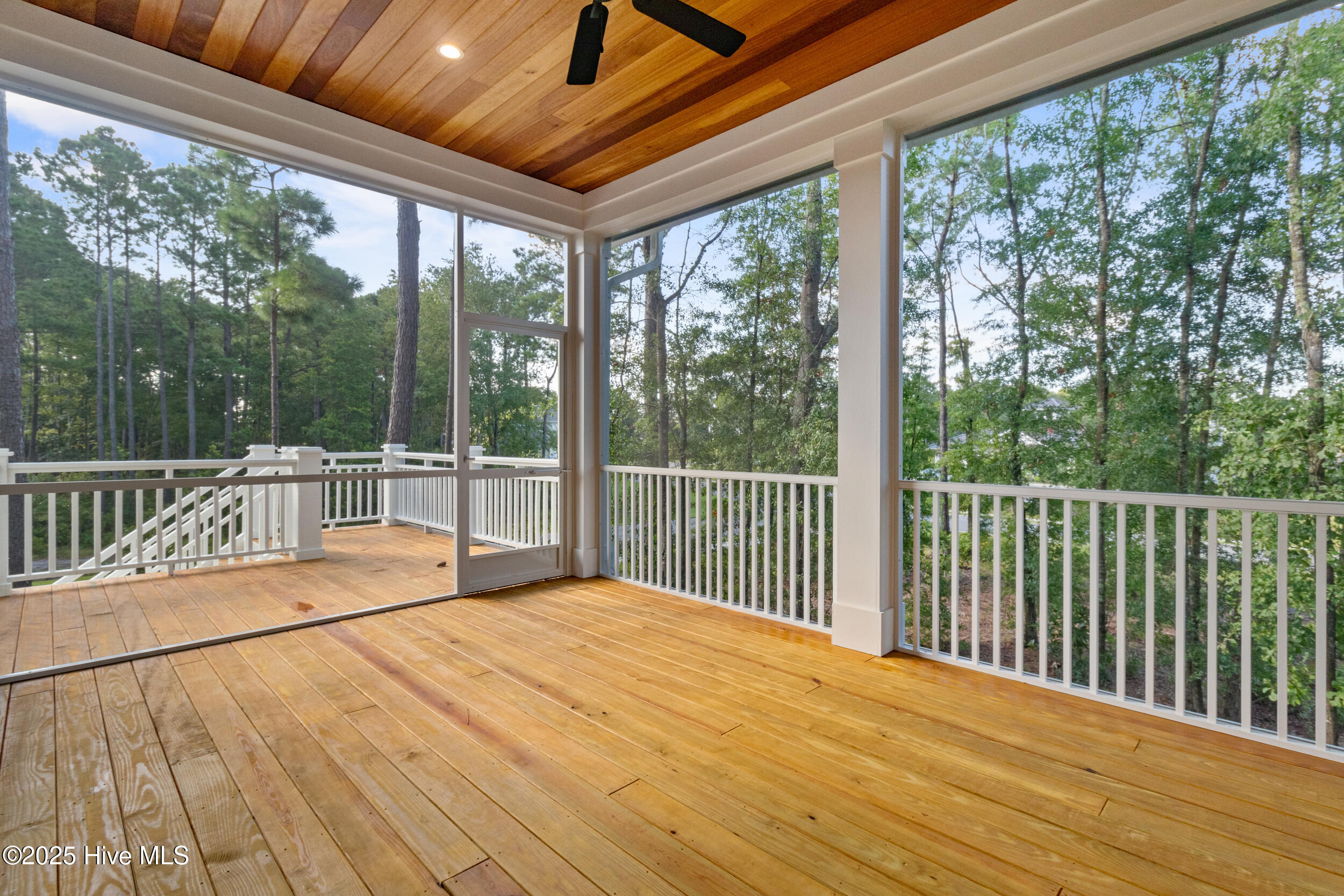 1608 Riverview Terrace