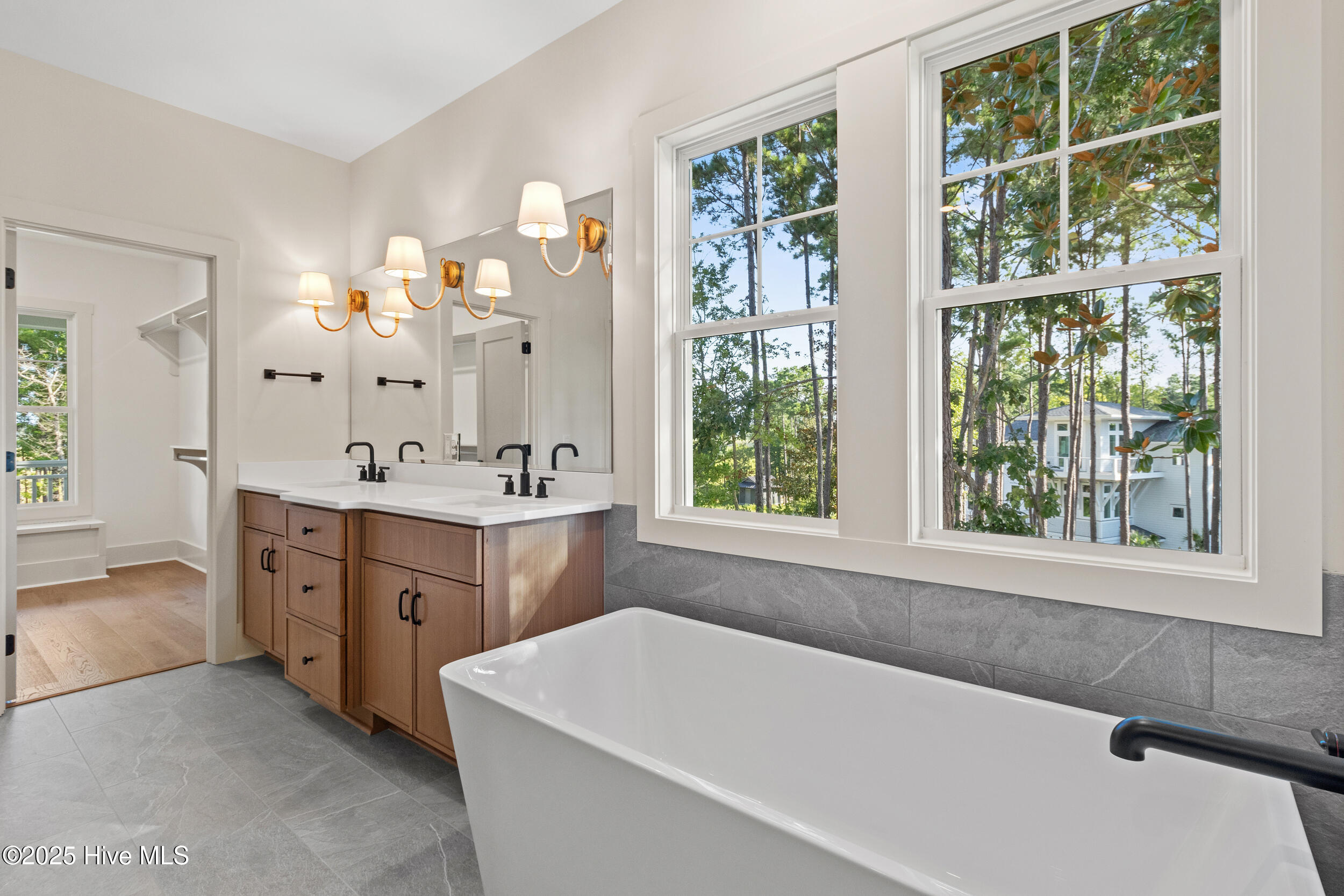 1608 Riverview Terrace