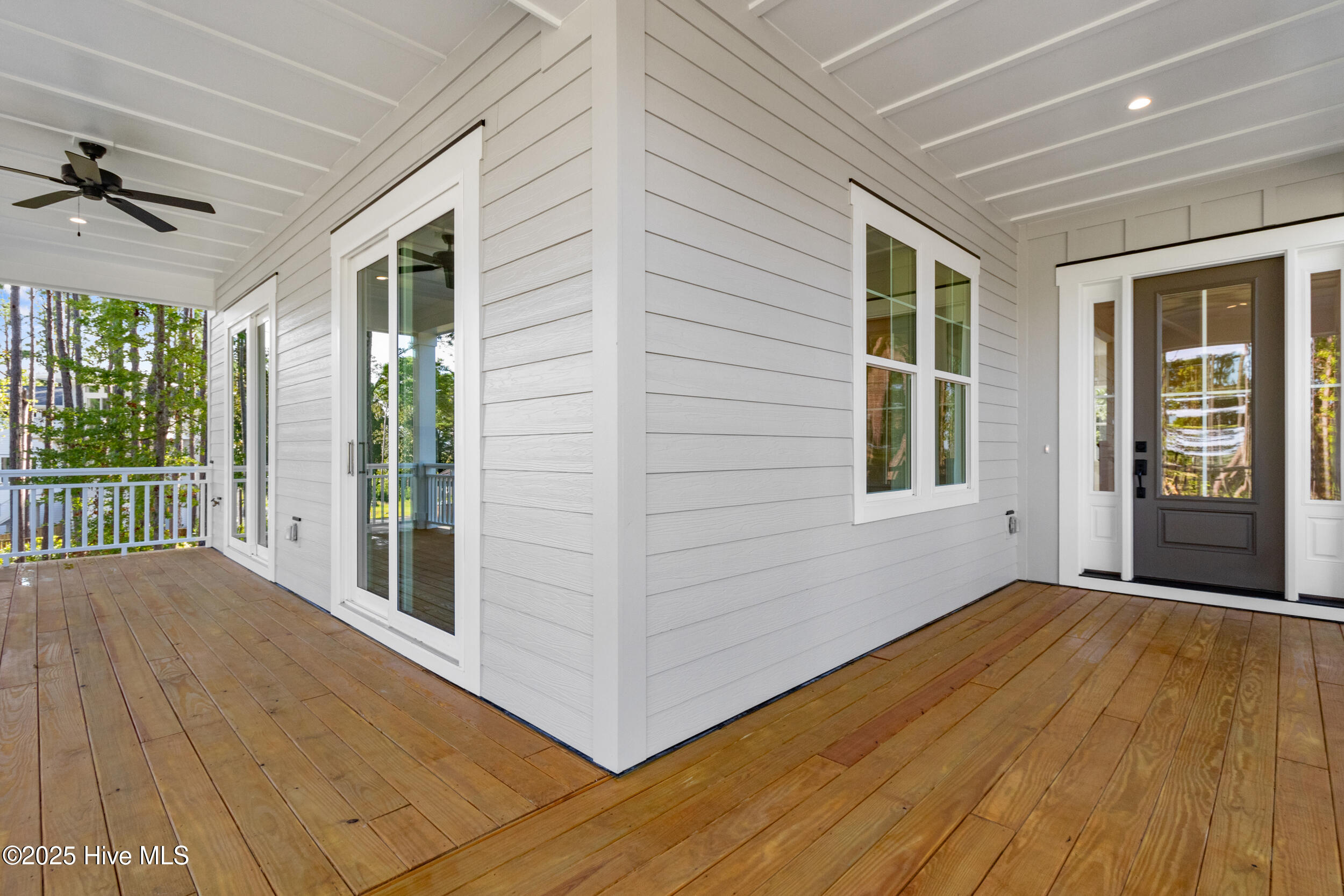 1608 Riverview Terrace