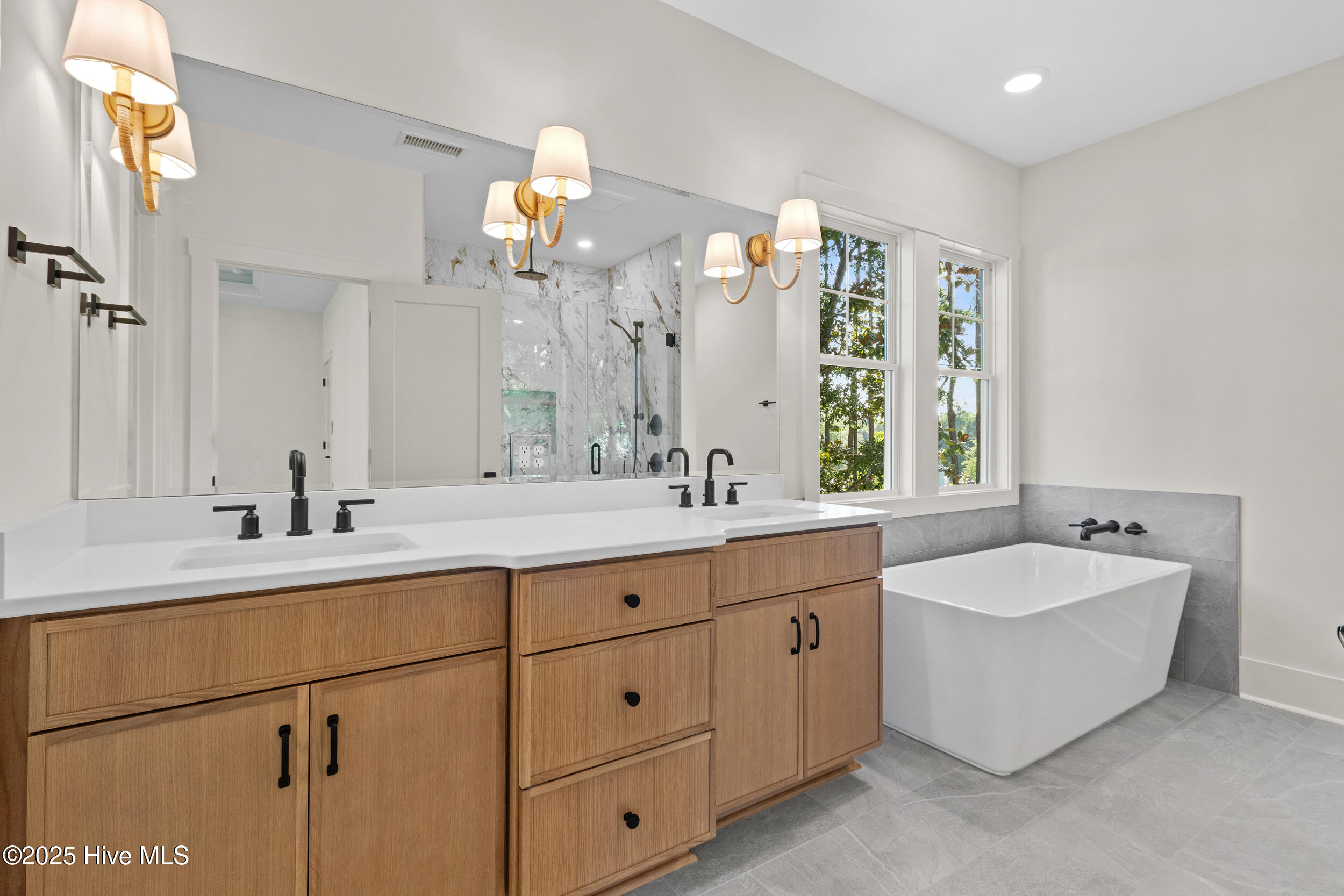 1608 Riverview Terrace