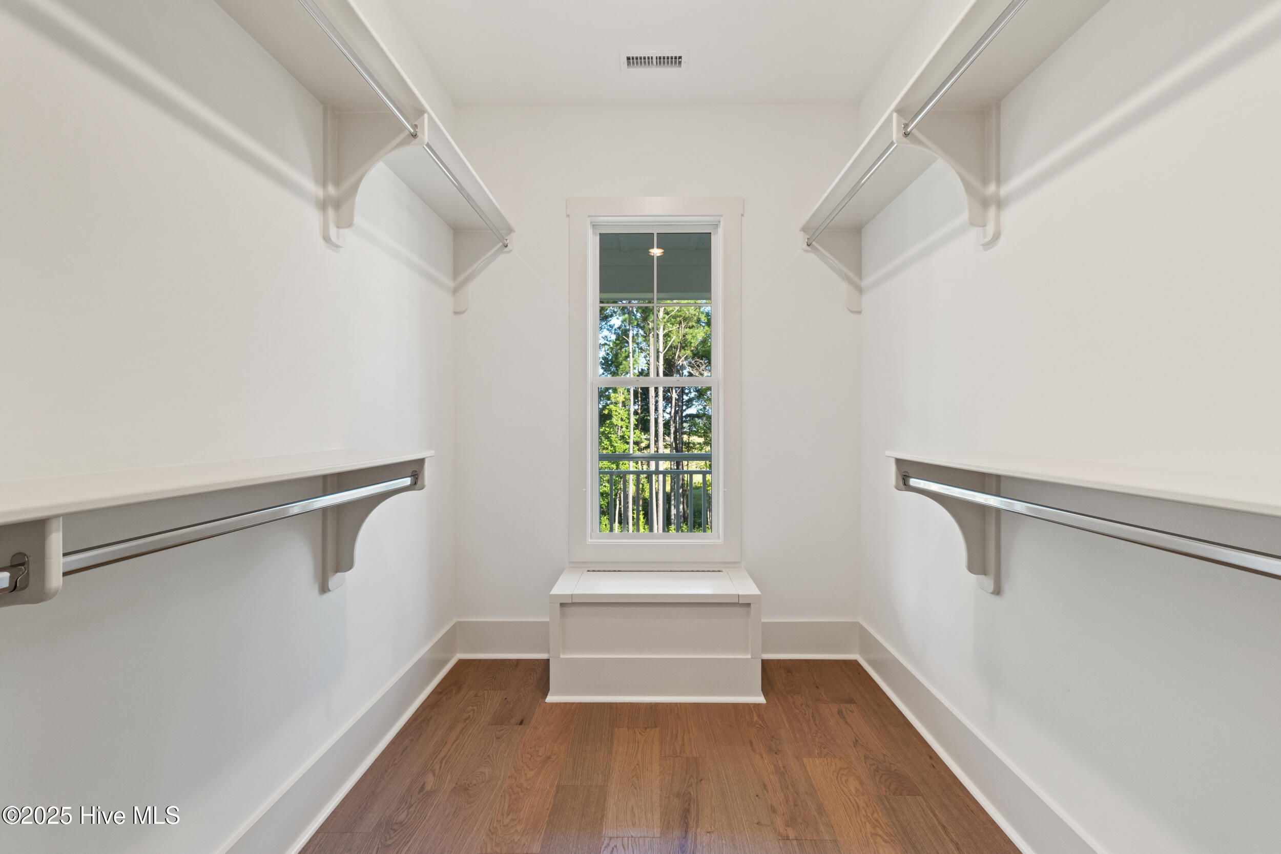 1608 Riverview Terrace