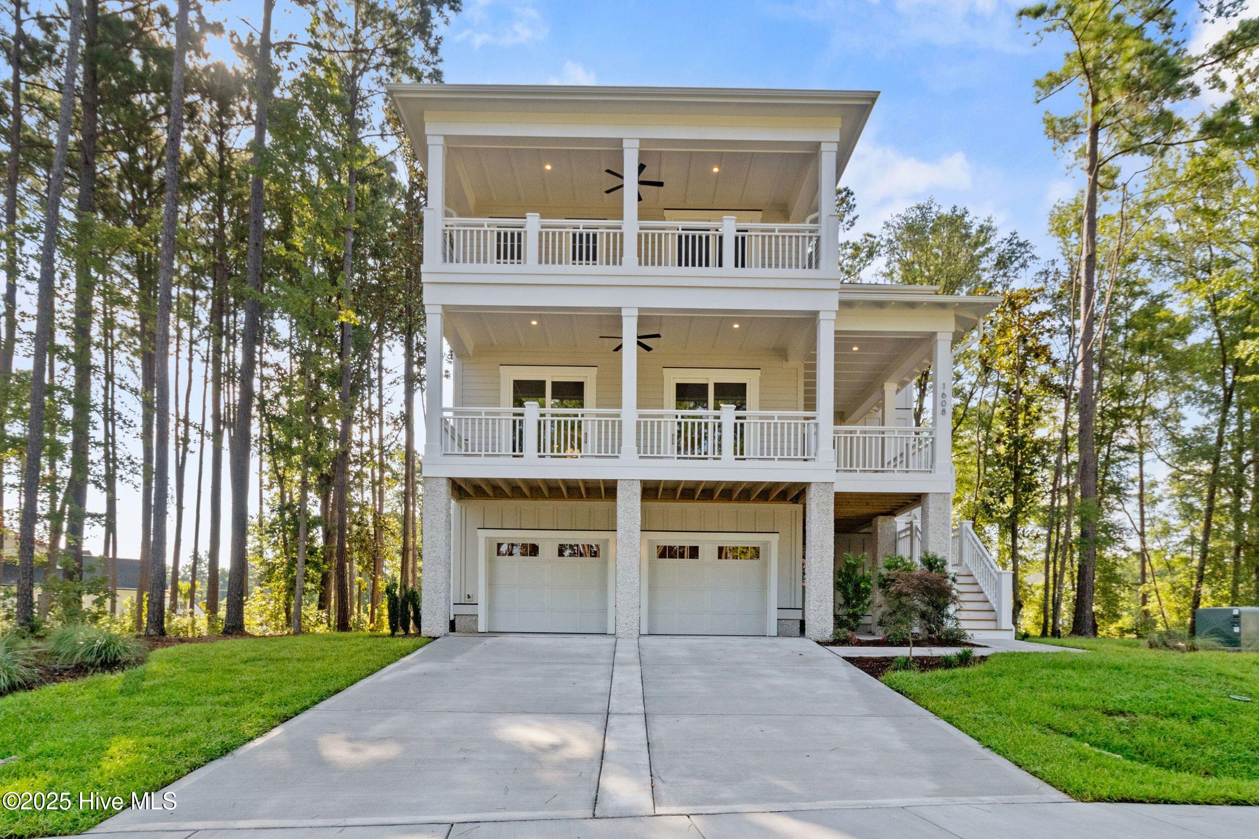 1608 Riverview Terrace