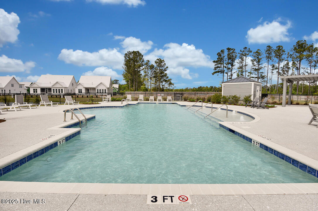 8132 77 Grand Harbour Court