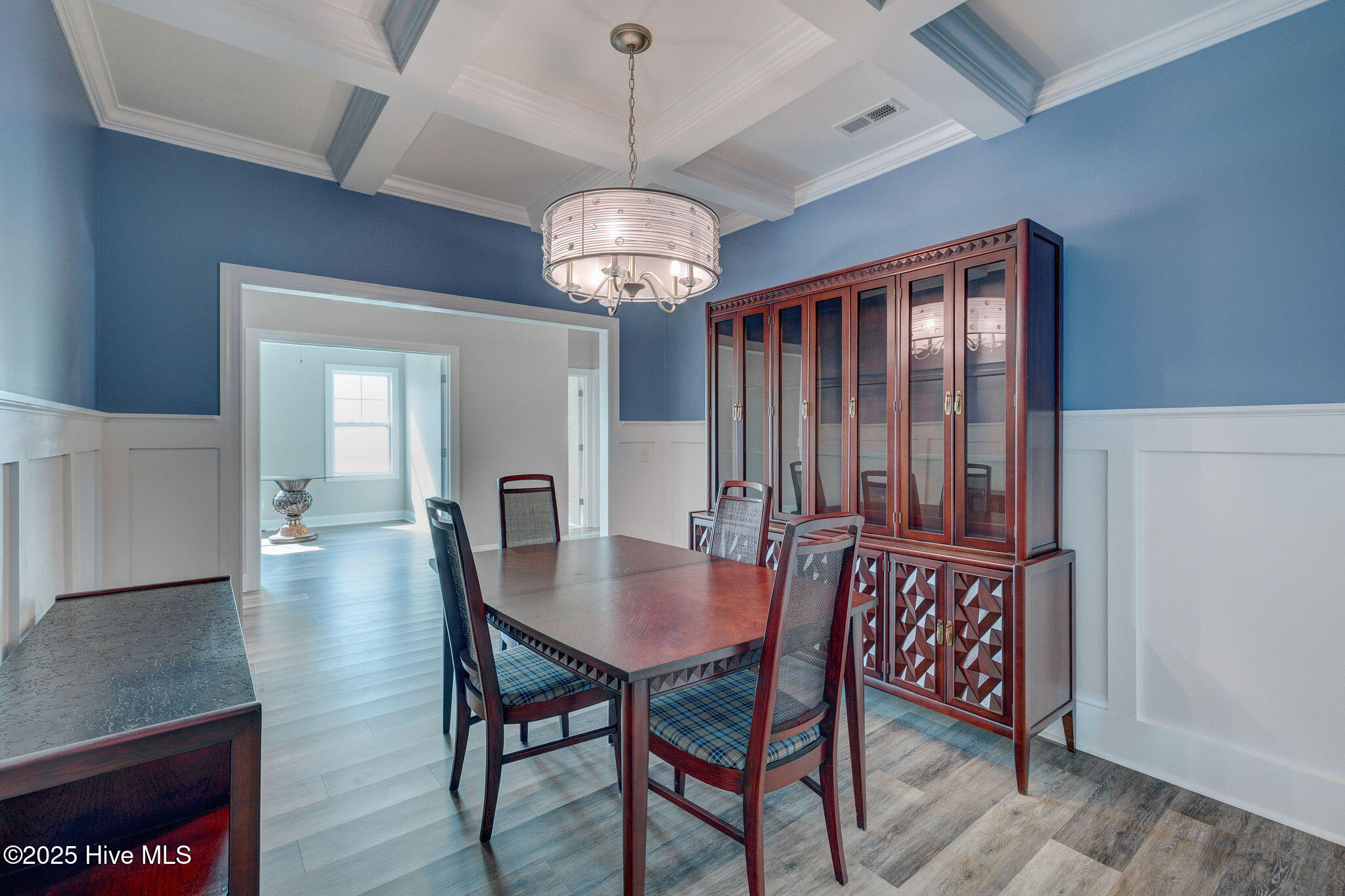 134 N Lamplighters Walk