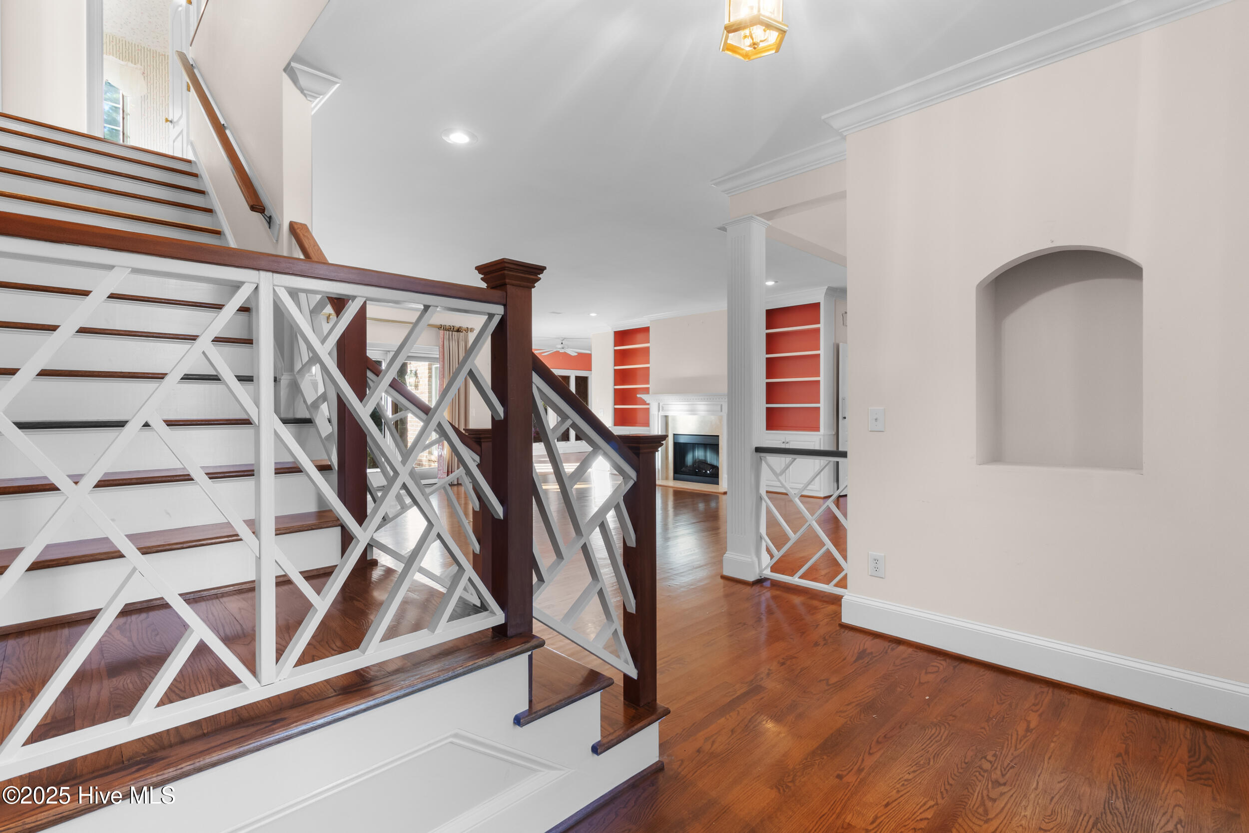 2000 Marsh Harbor Place