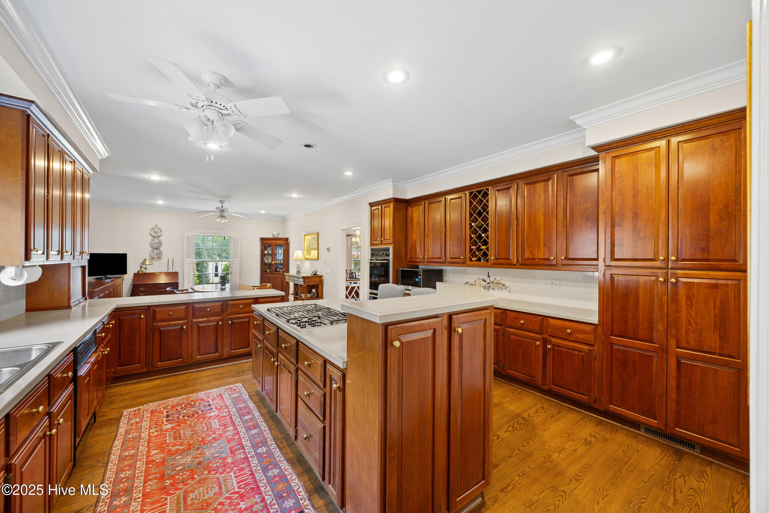 2000 Marsh Harbor Place