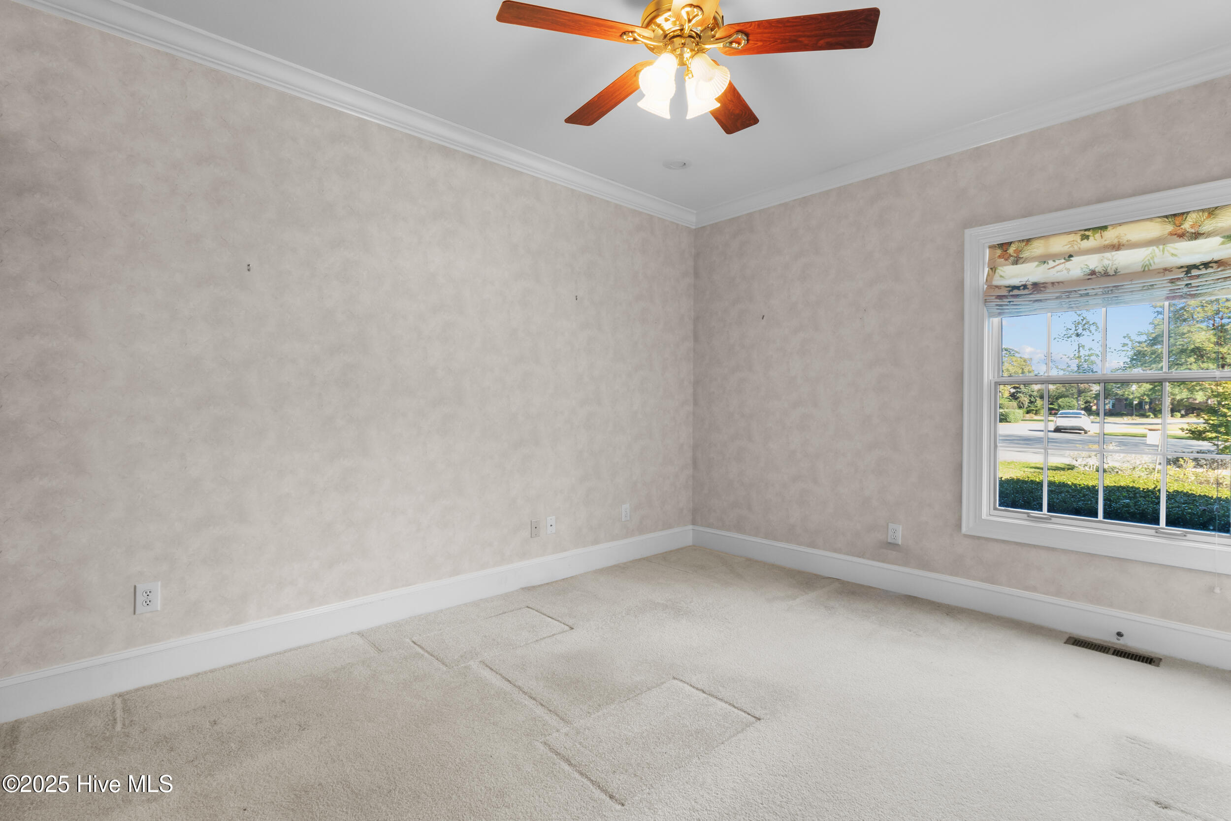 2000 Marsh Harbor Place