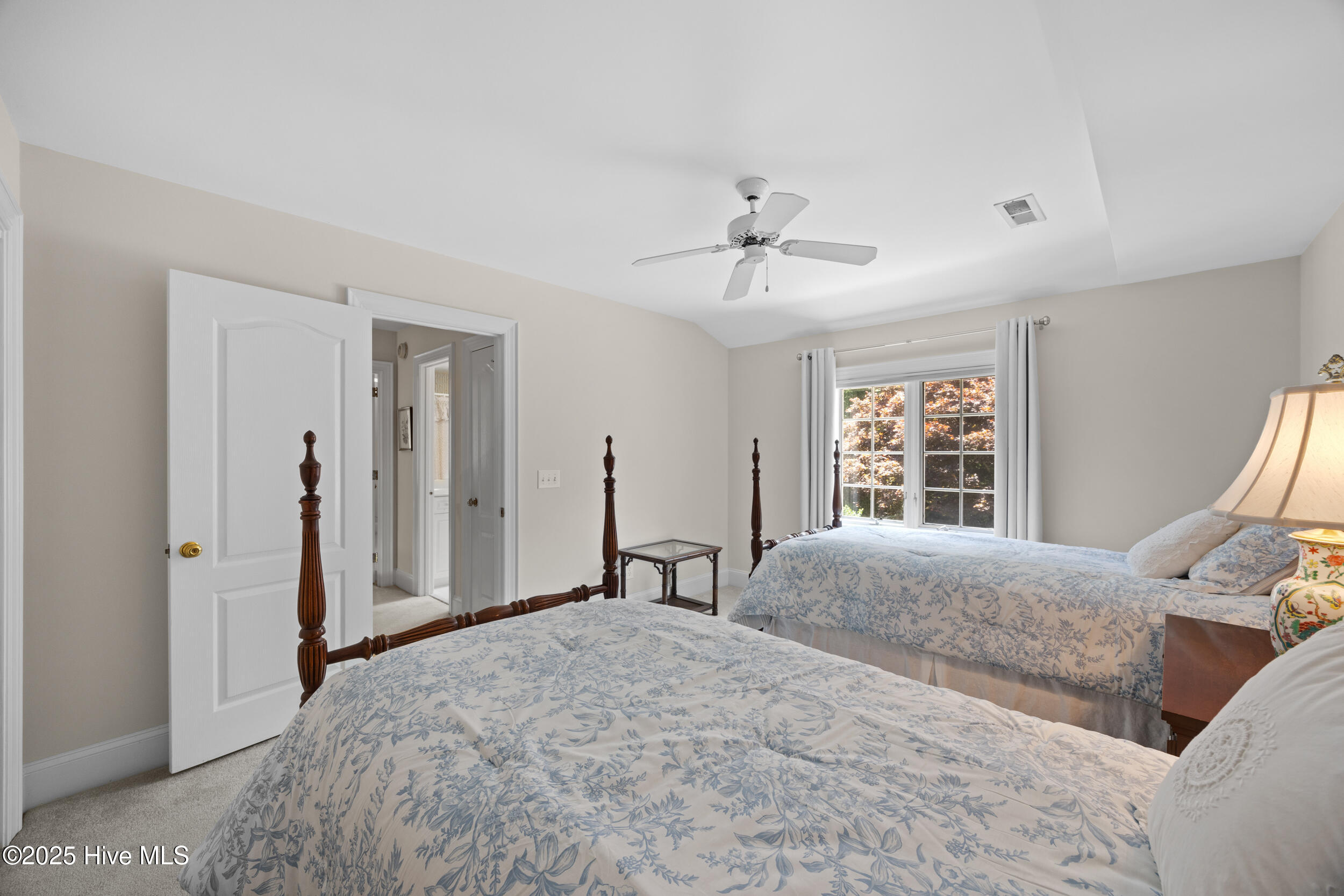 2000 Marsh Harbor Place