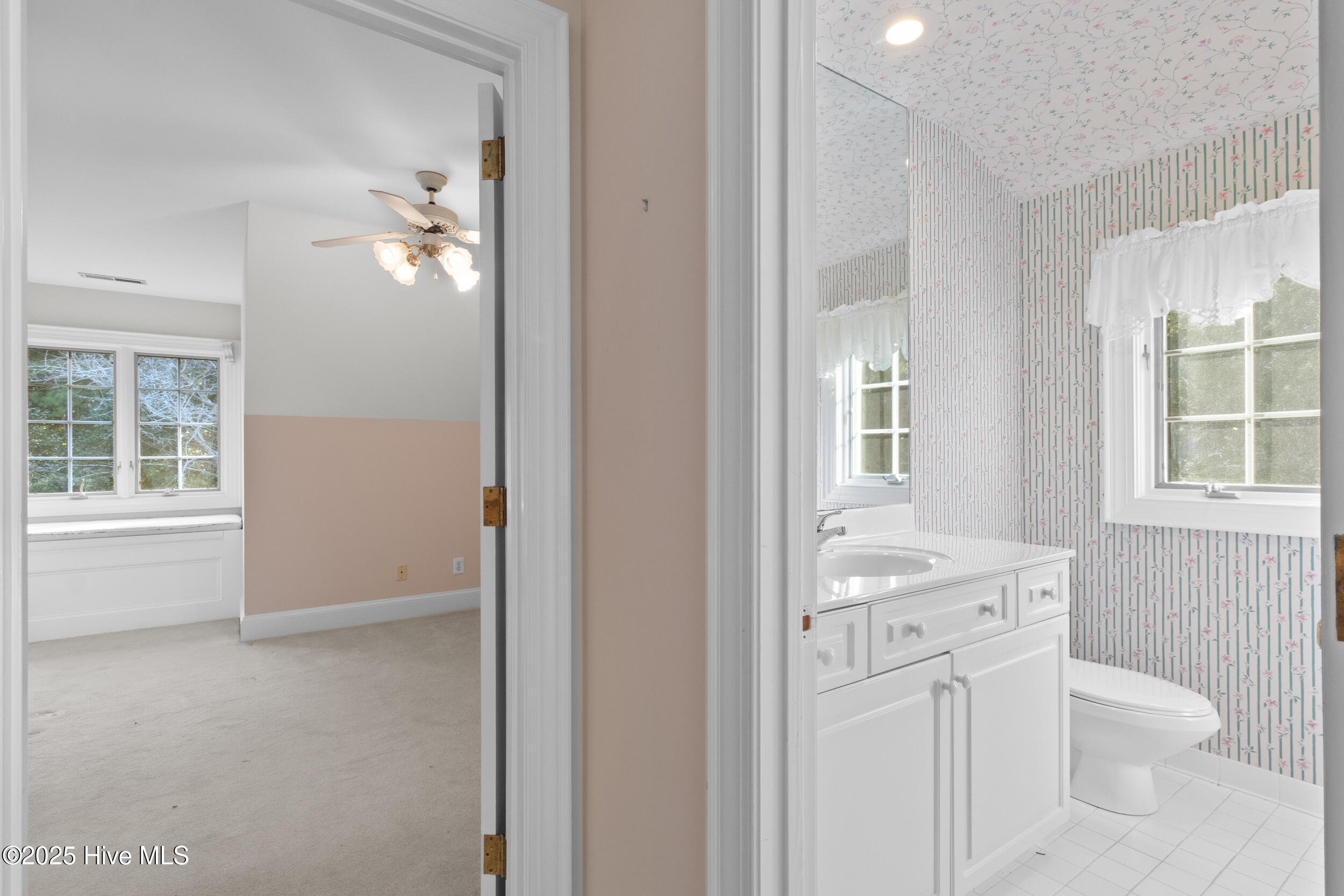 2000 Marsh Harbor Place