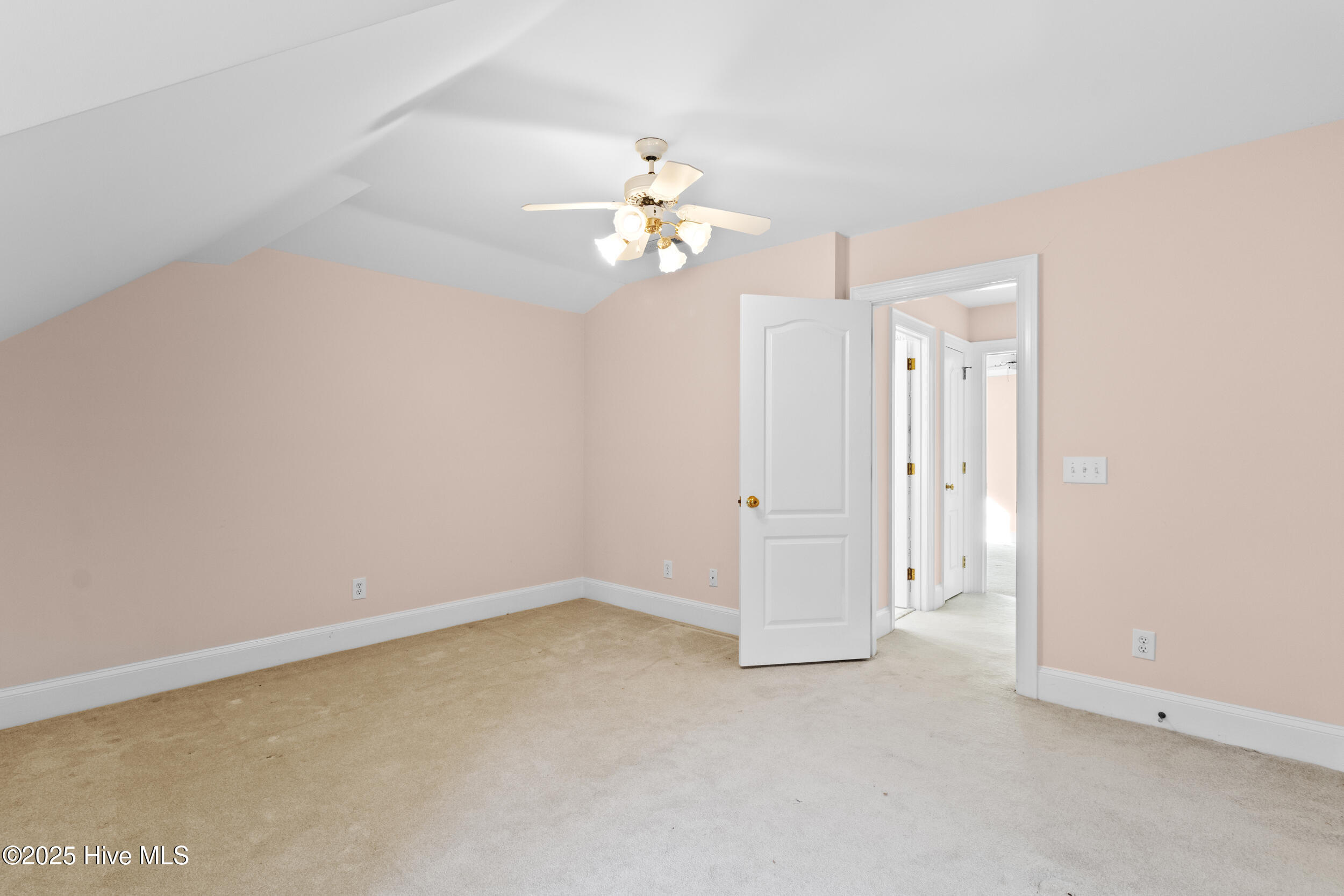 2000 Marsh Harbor Place