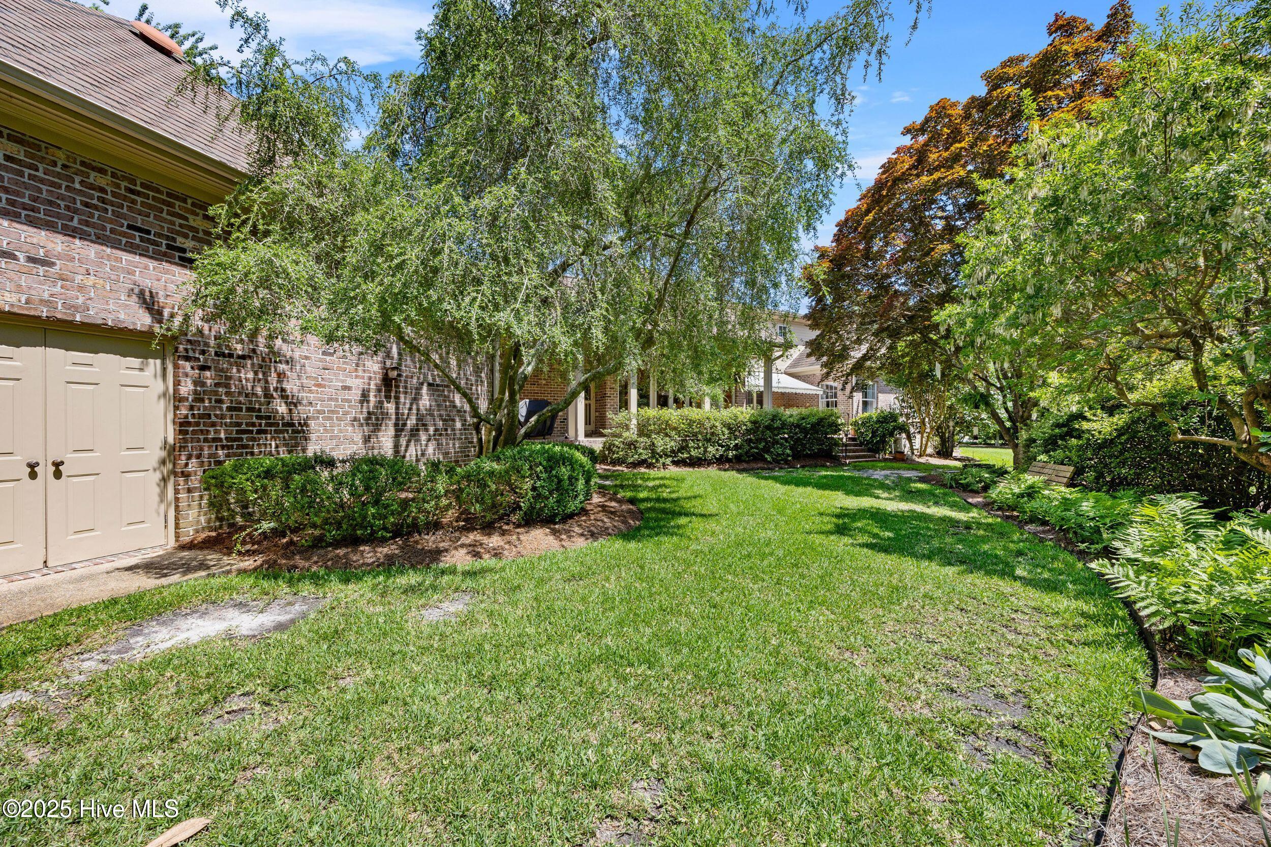 2000 Marsh Harbor Place