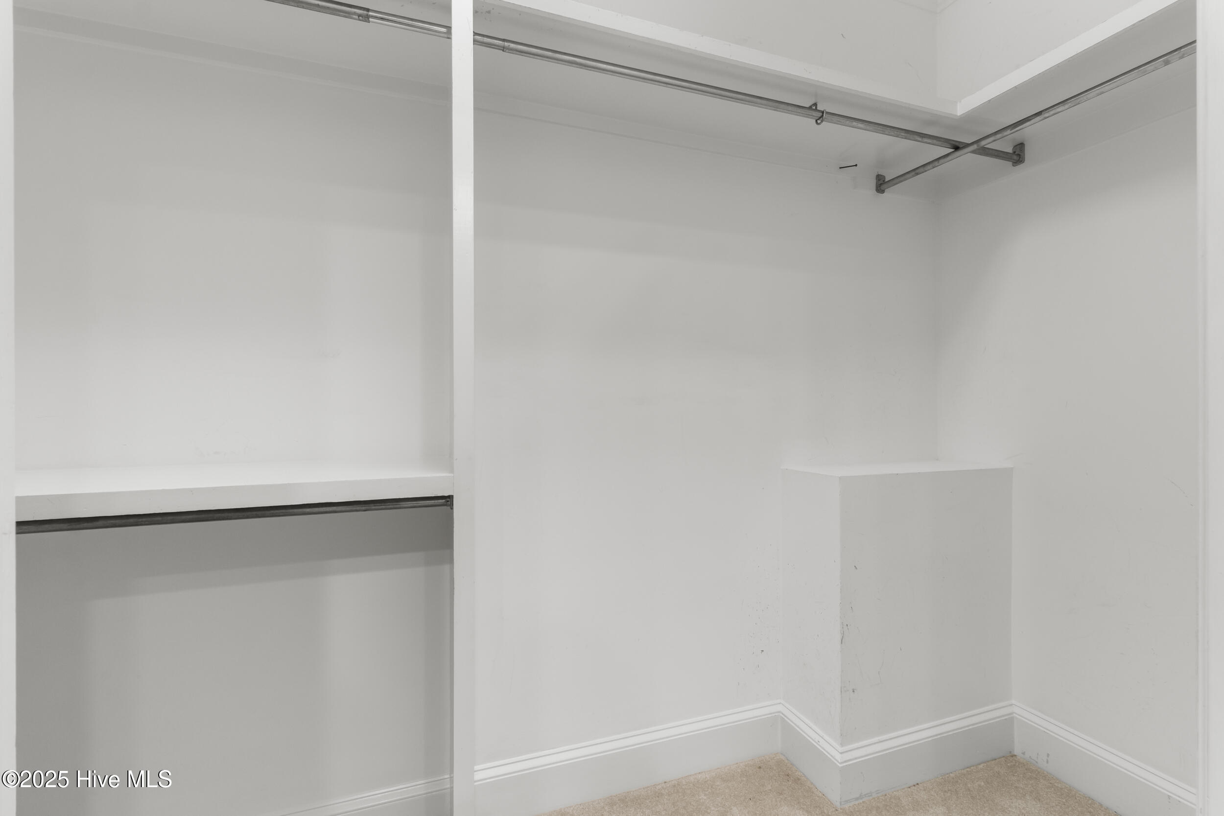 2000 Marsh Harbor Place