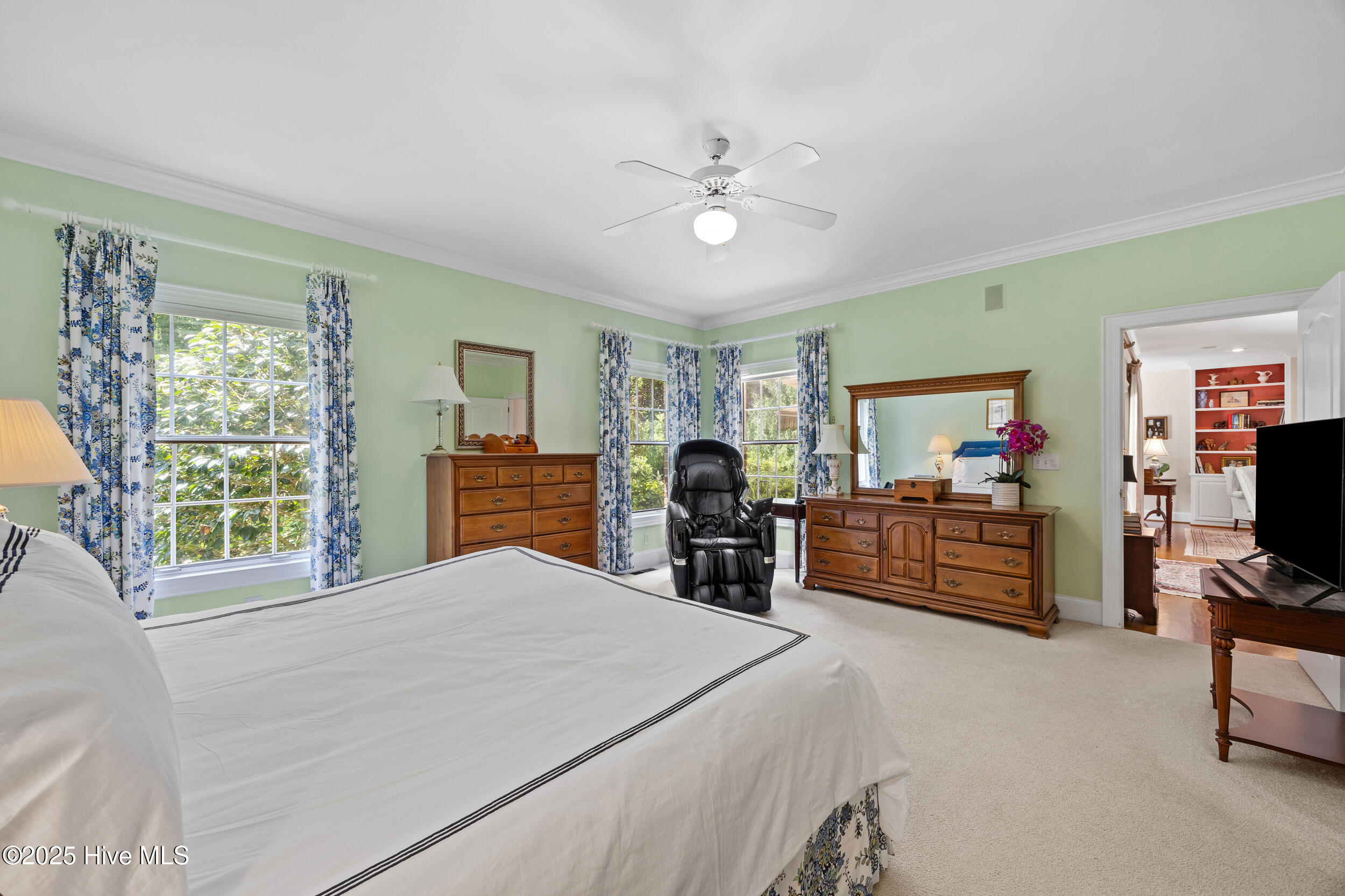 2000 Marsh Harbor Place