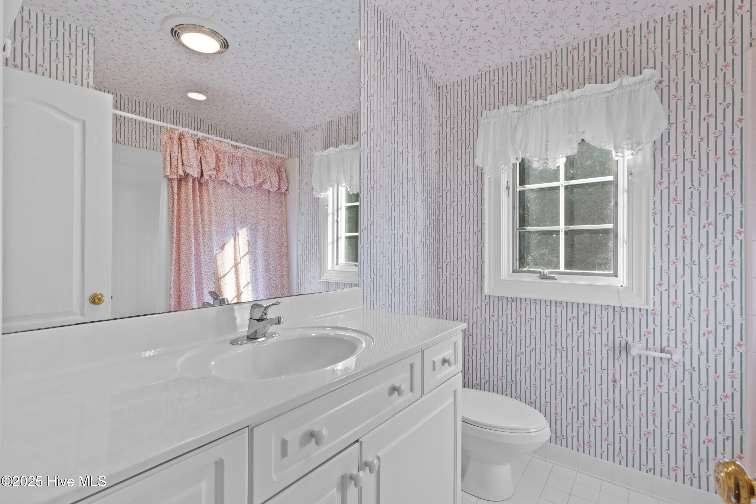 2000 Marsh Harbor Place