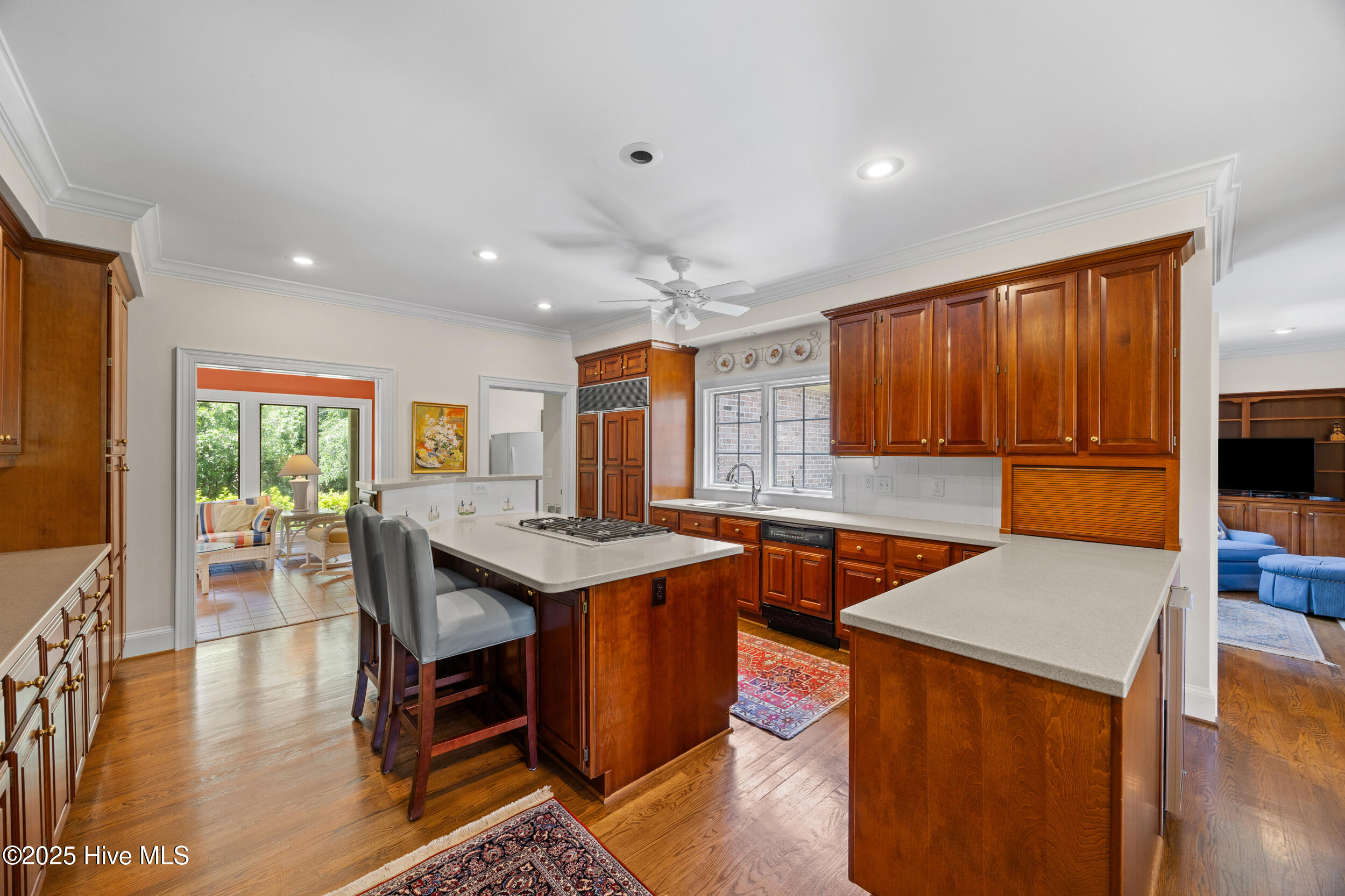 2000 Marsh Harbor Place