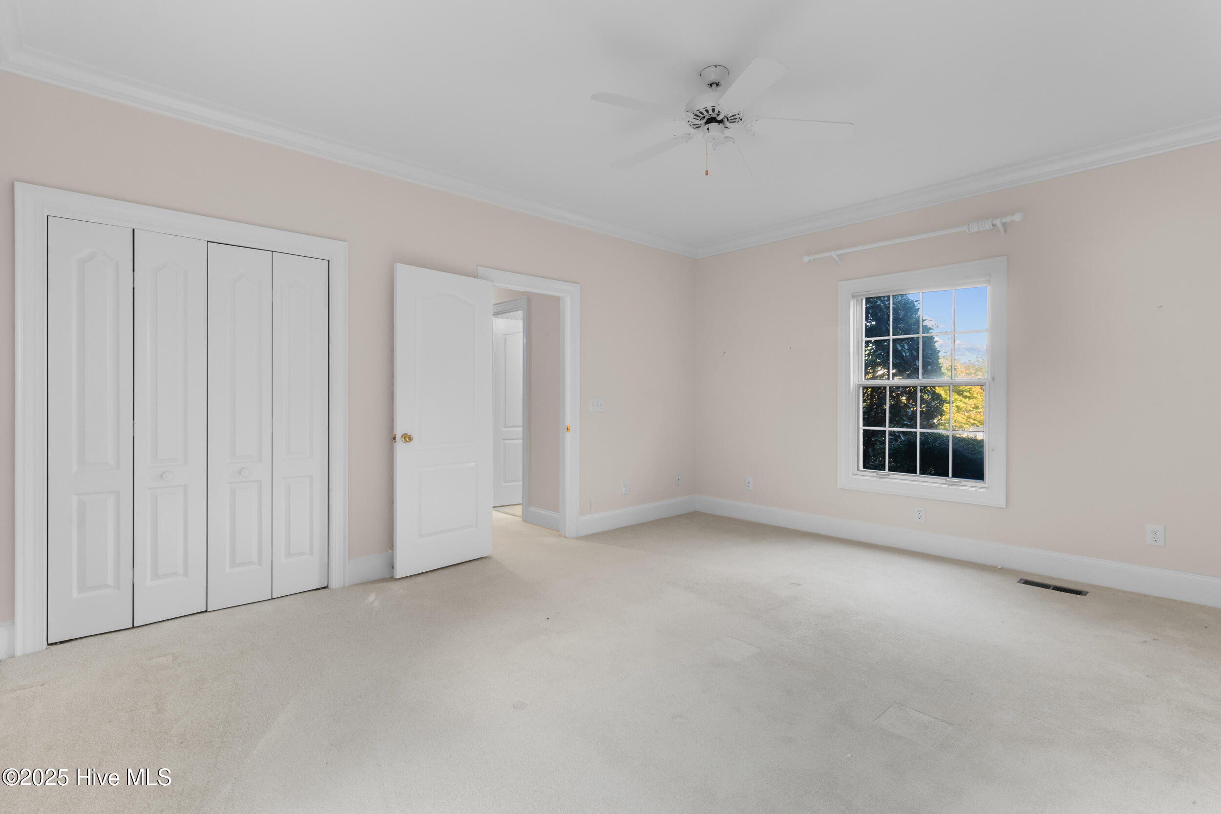 2000 Marsh Harbor Place