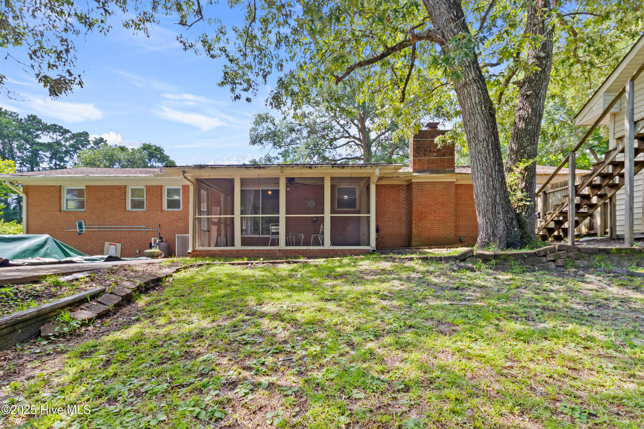 409 Sharon Drive