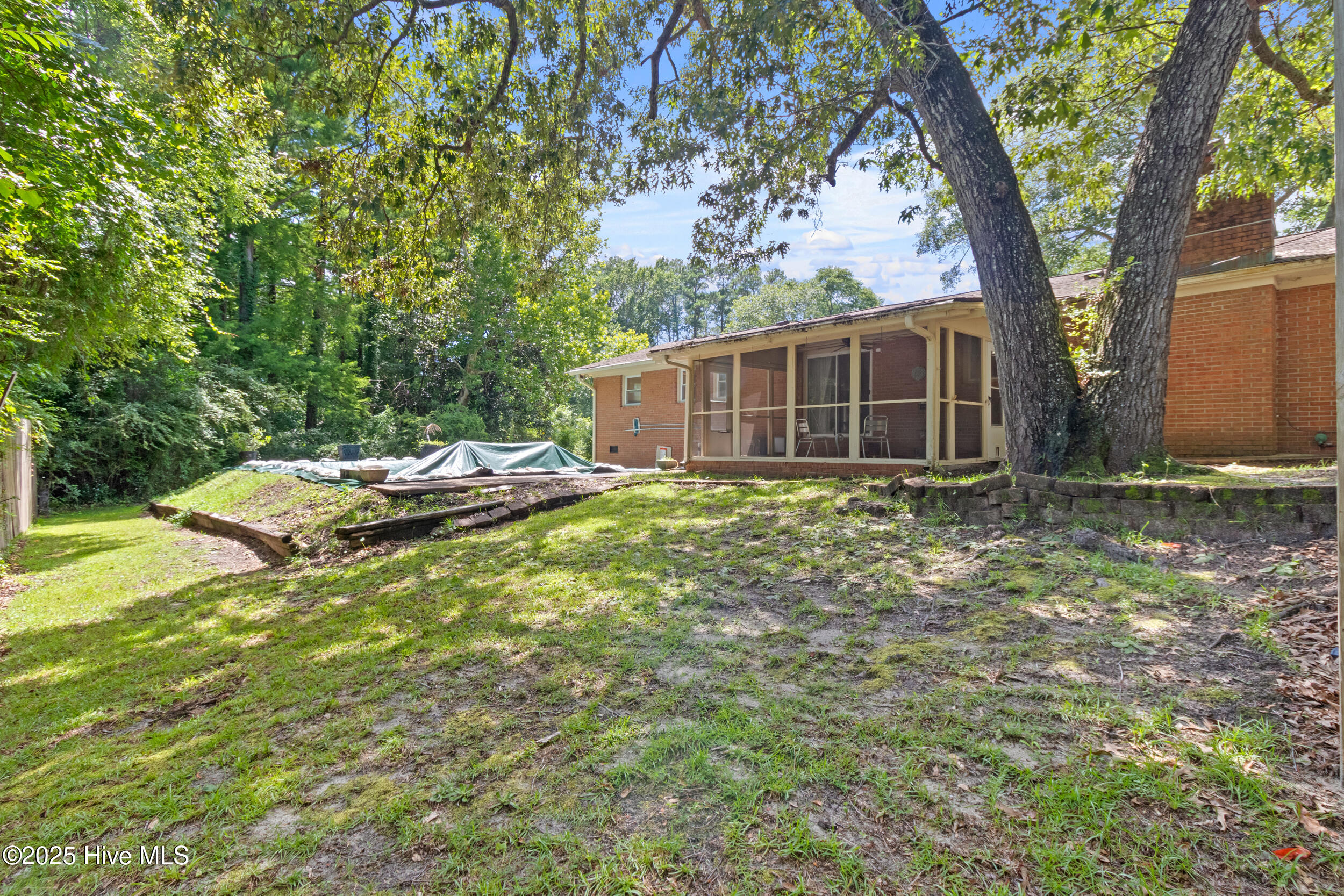 409 Sharon Drive