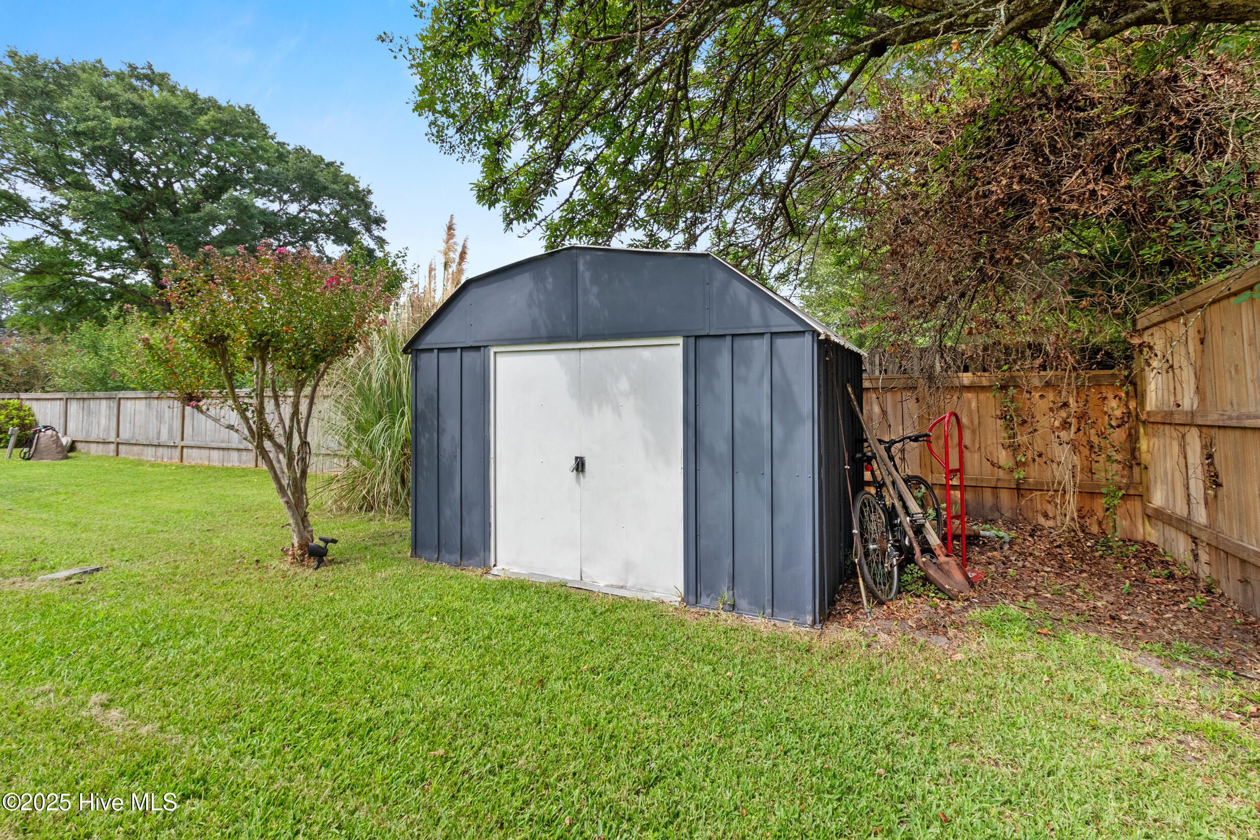 302 Mohican Trail