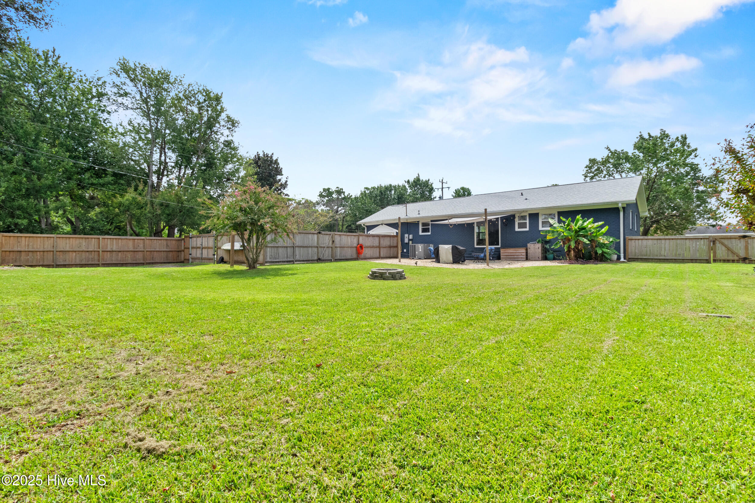 302 Mohican Trail